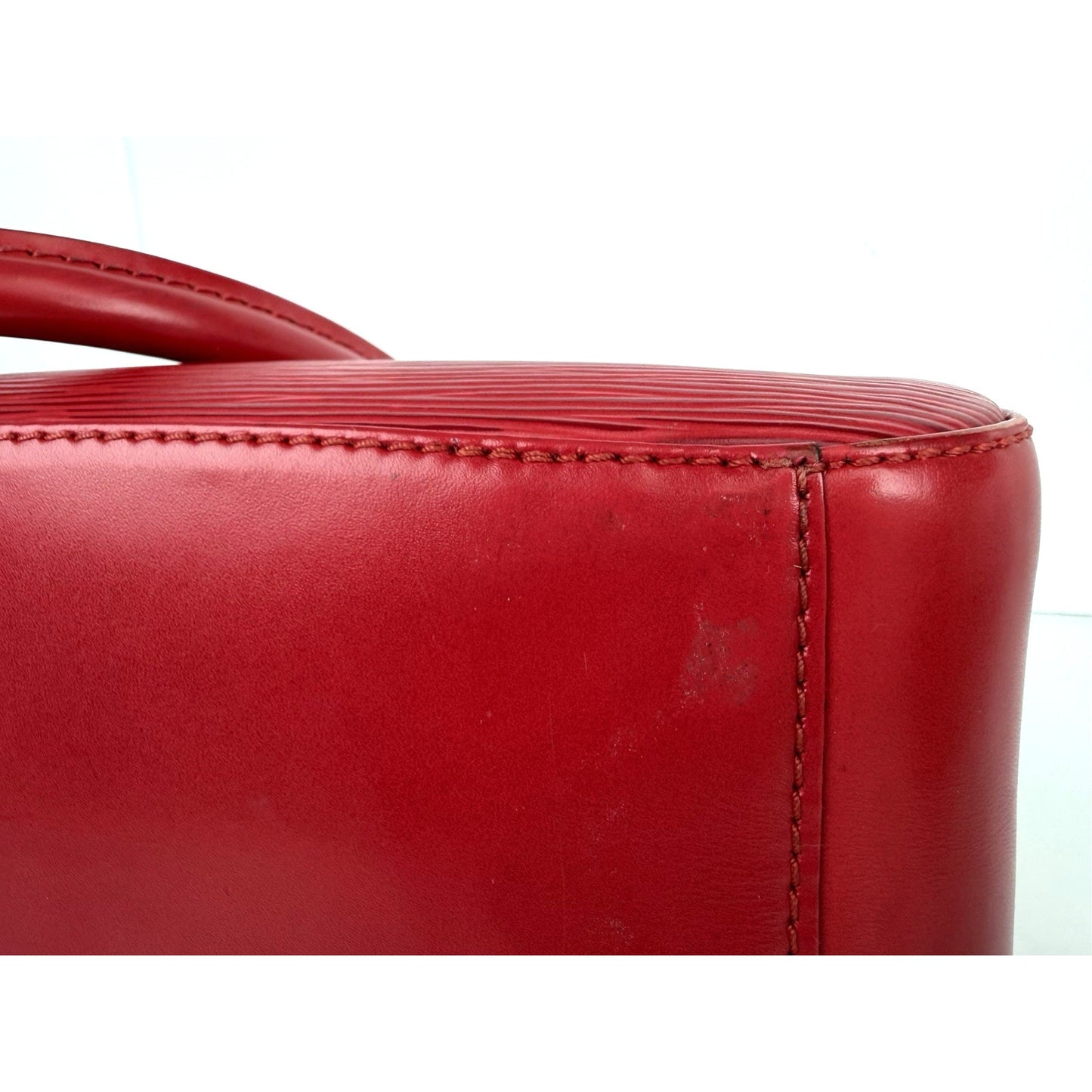 Louis Vuitton Jasmin Top Handle Bag Vintage Castilian Red Epi Leather 1998 S-10