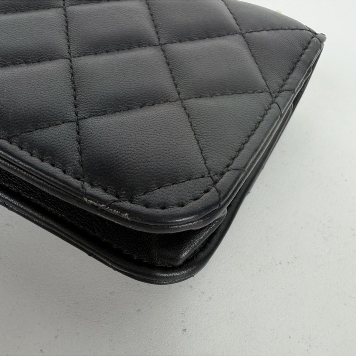 Chanel Dynasty Flap Phone Holder Bag in Black Leather with Gold-Tone HW 2019 D5