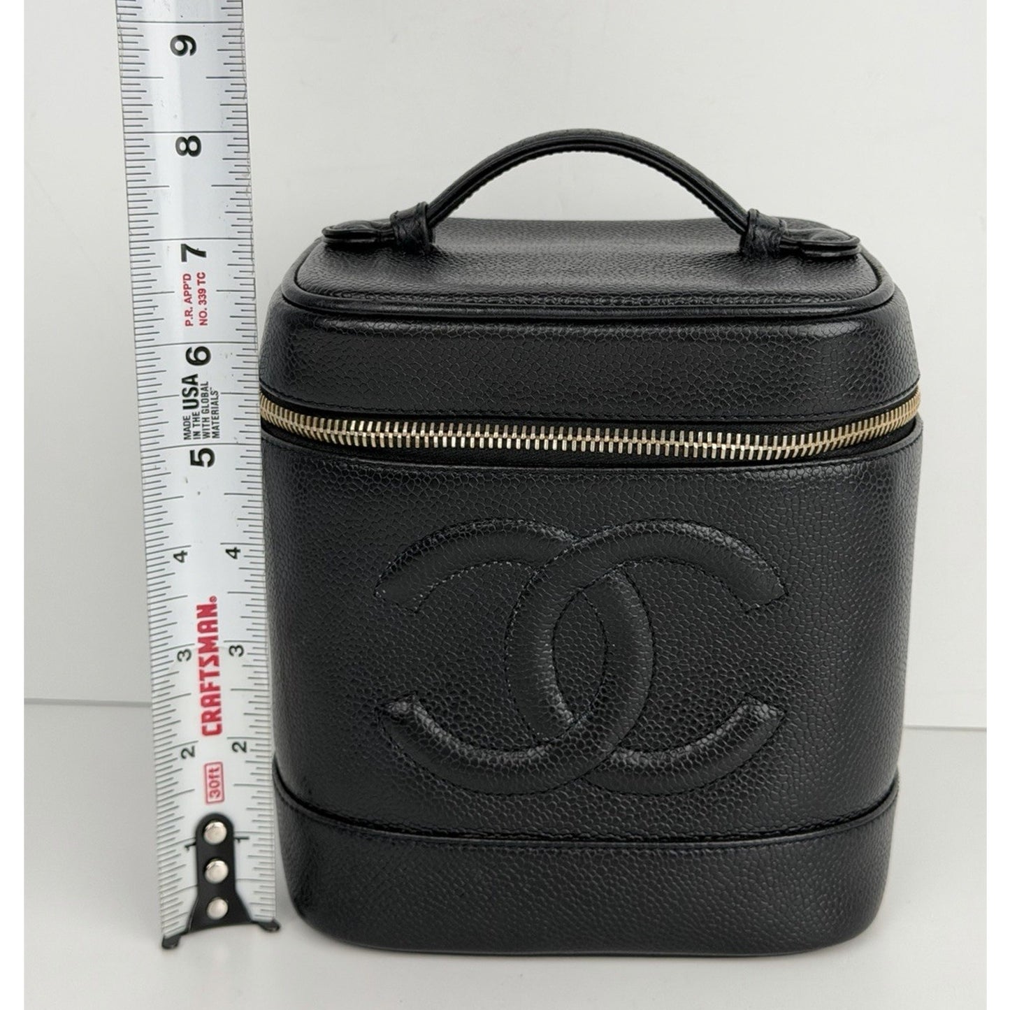 Chanel Caviar Vanity Cosmetic Case Vintage in Black Leather 1997-1999