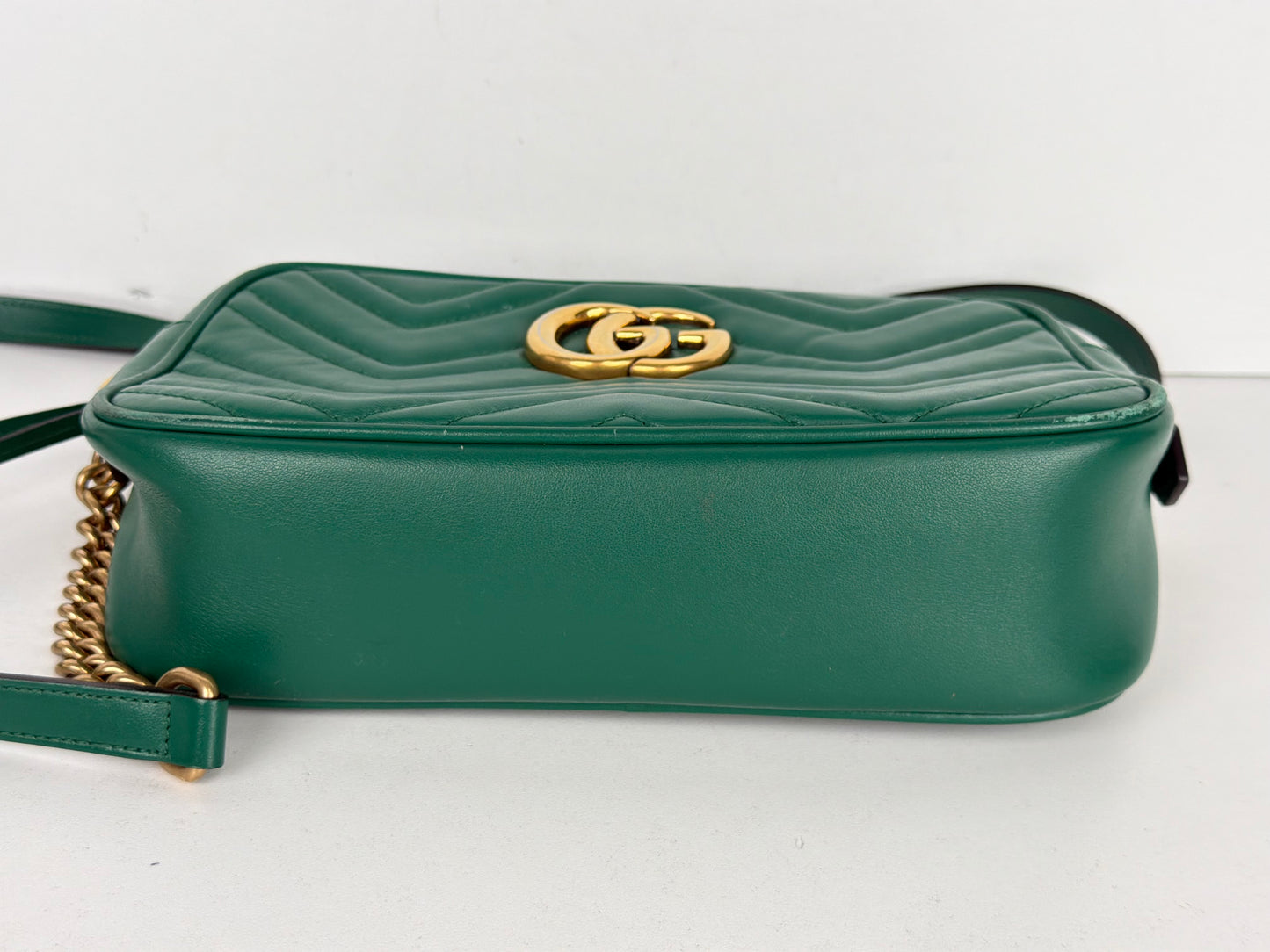 Gucci GG Marmont Shoulder Bag Small in Green Quilted Leather Y-20