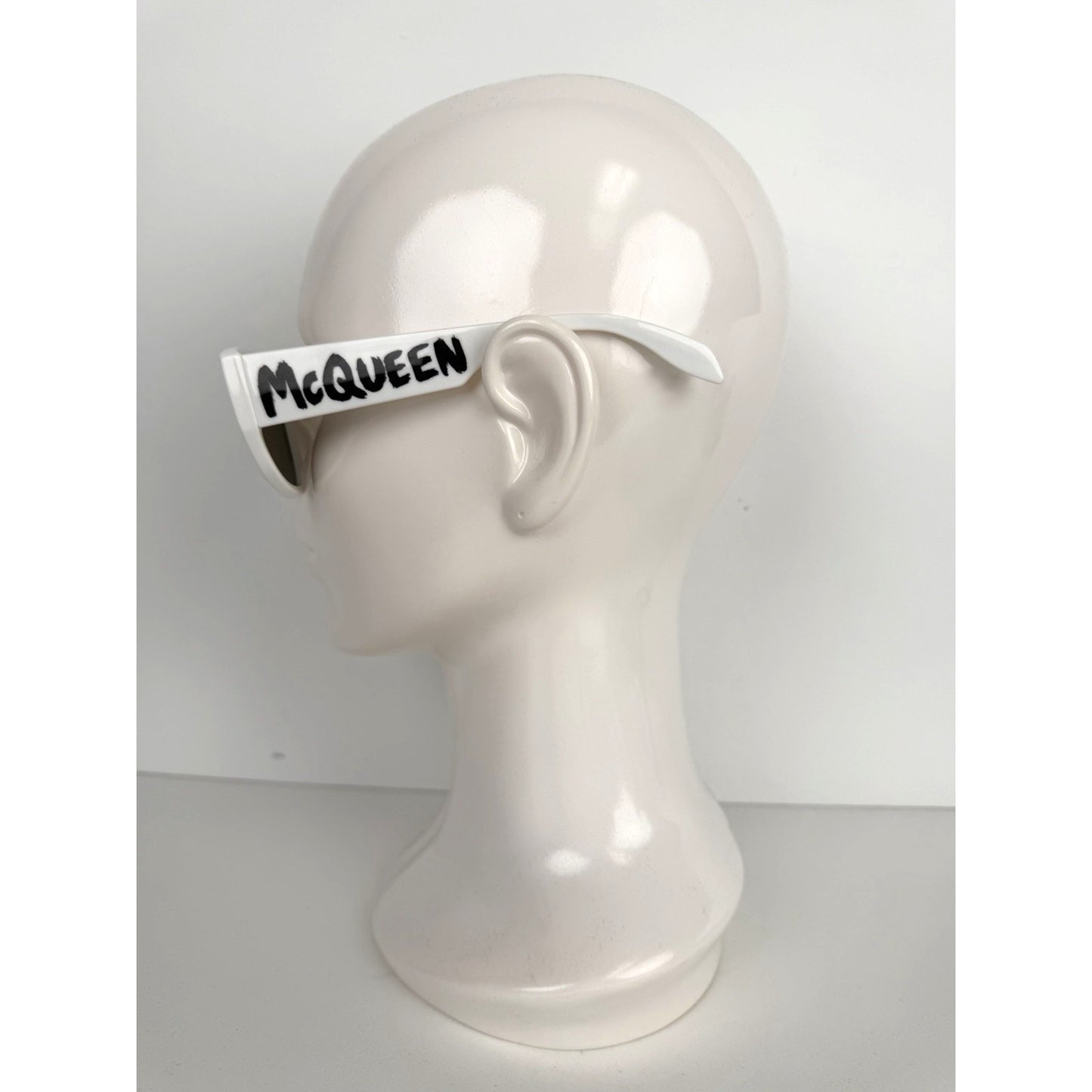 Alexander McQueen 003 Shield Sunglasses in White Frame with Dark Green Lenses K3