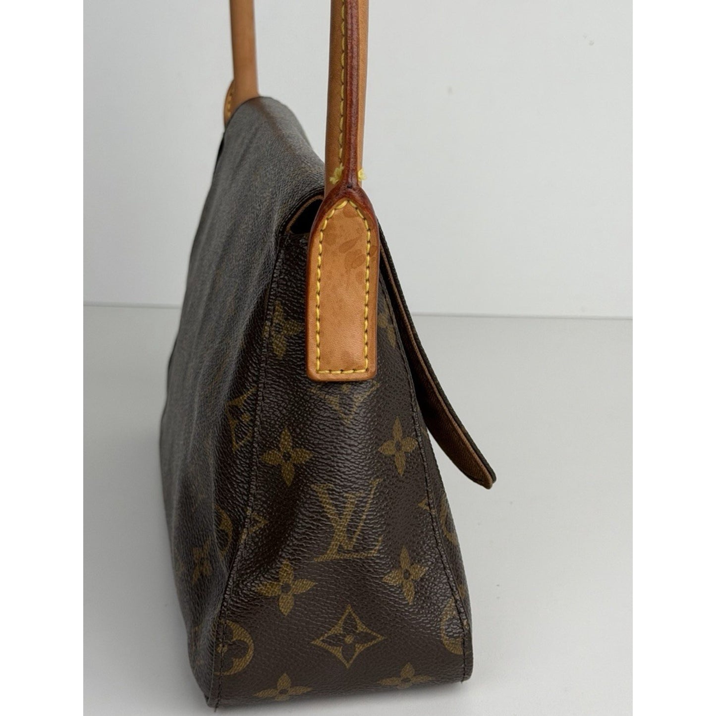 Louis Vuitton PM Looping Bag Monogram Canvas Vachetta Leather Handle 2006 S