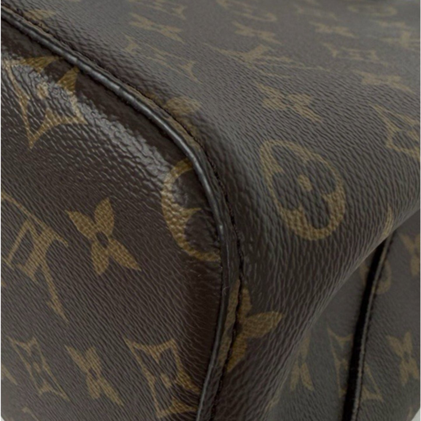 Louis Vuitton NeoNoe MM Bucket Bag in Brown Monogram Coated Canvas 2020 L-4