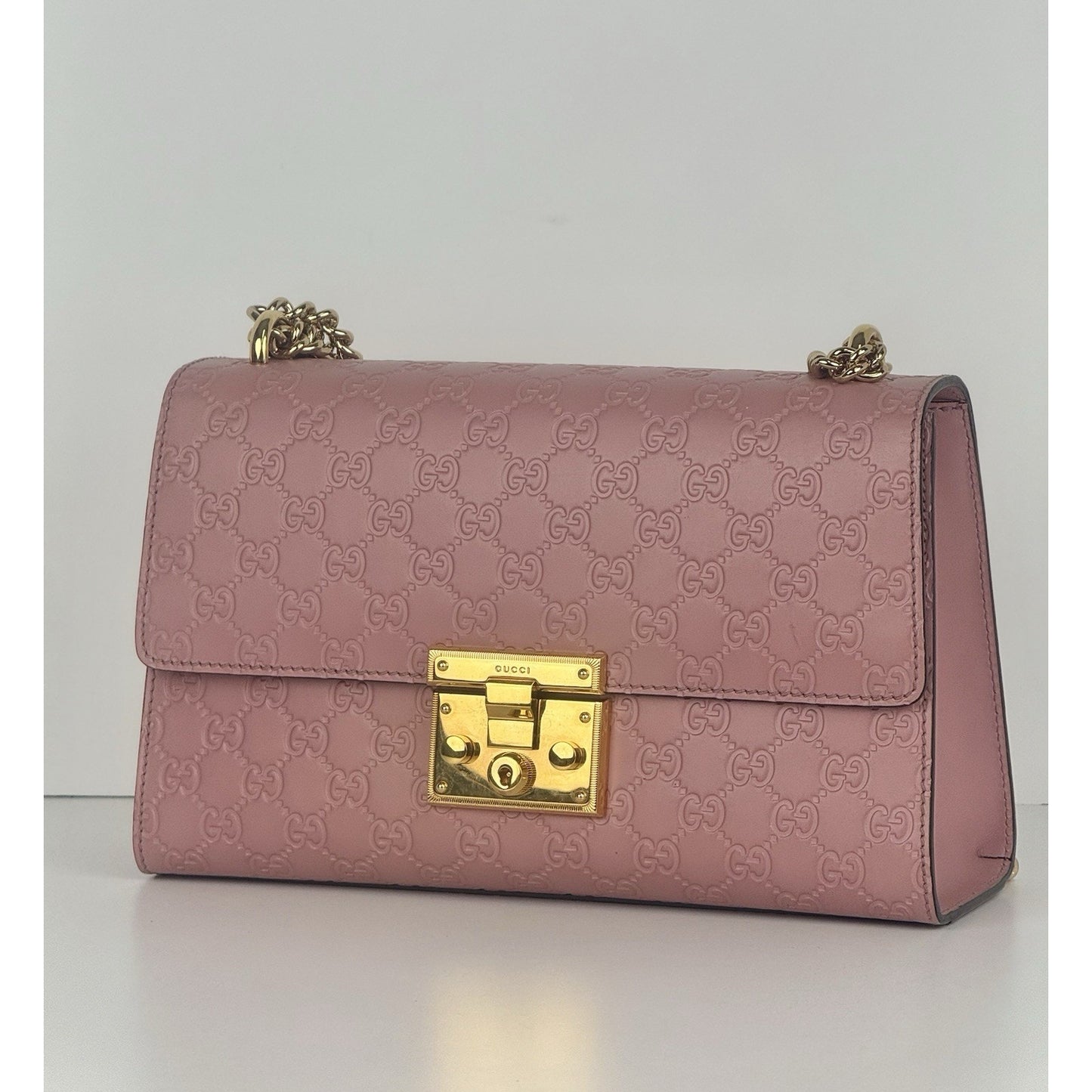 Gucci GG Signature Padlock Small Pink Leather Women’s Shoulder Bag