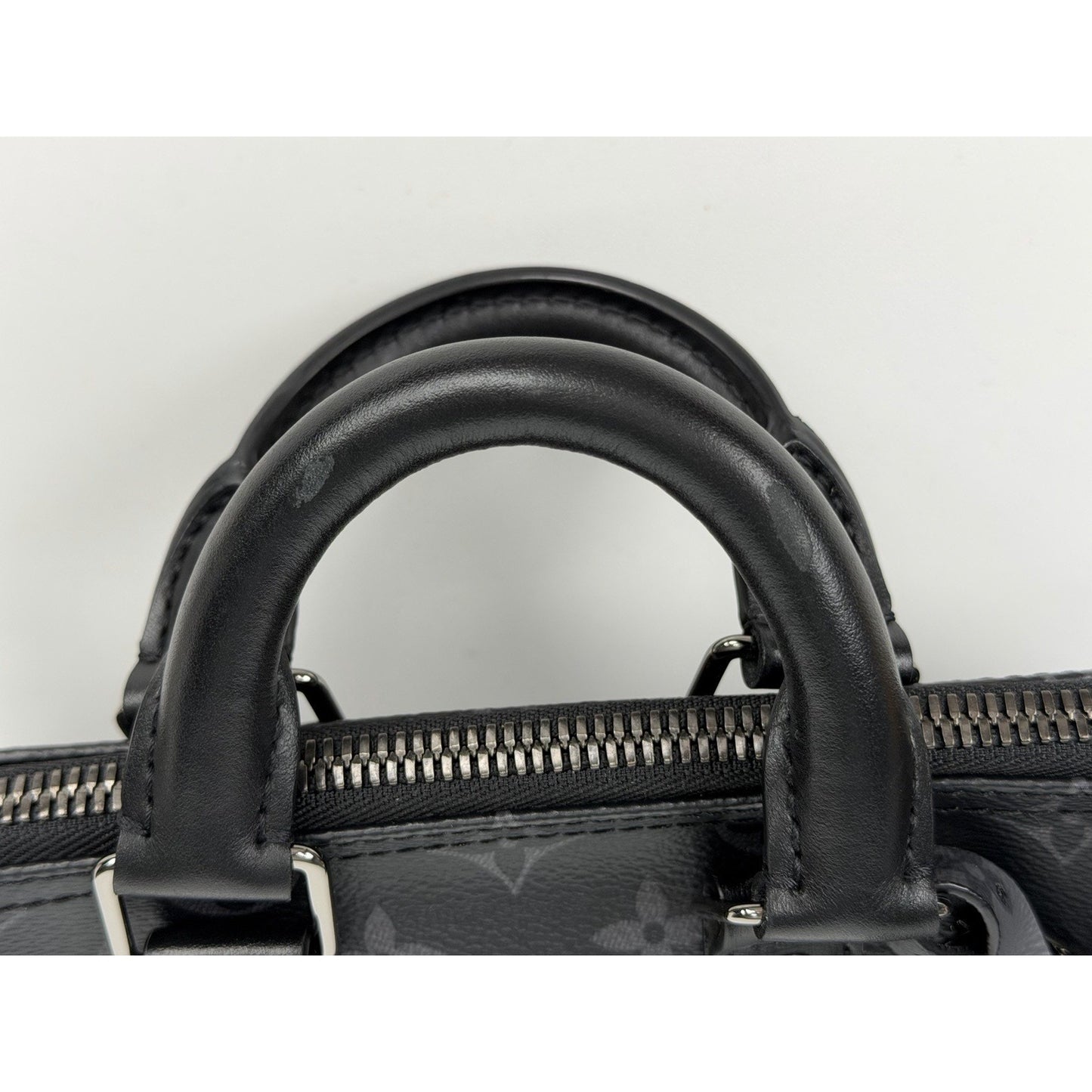 Louis Vuitton Keepall Bandouliere 25 Reverse Monogram Eclipse Canvas Microchipped