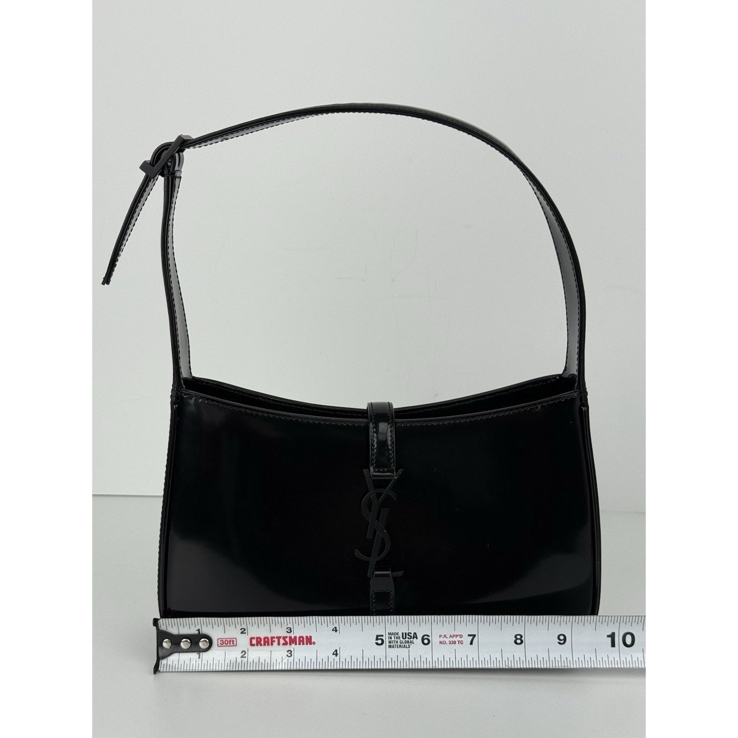 Saint Laurent Le 5 A 7 Shiny Leather Hobo Bag in Black