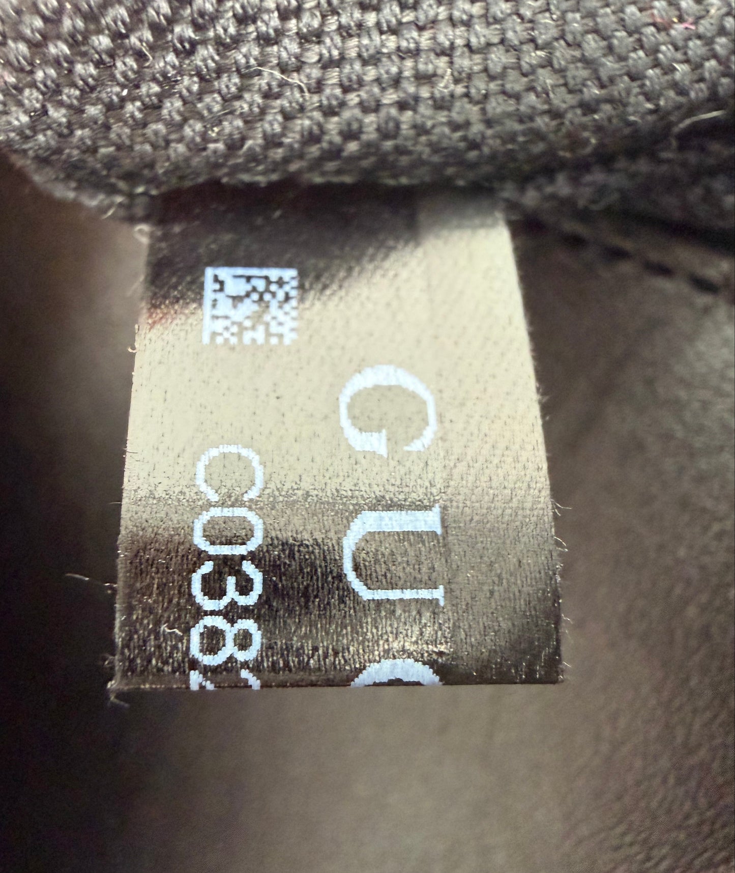 Gucci GG Marmont Small Camera Bag in Black Quilted Leather S-19