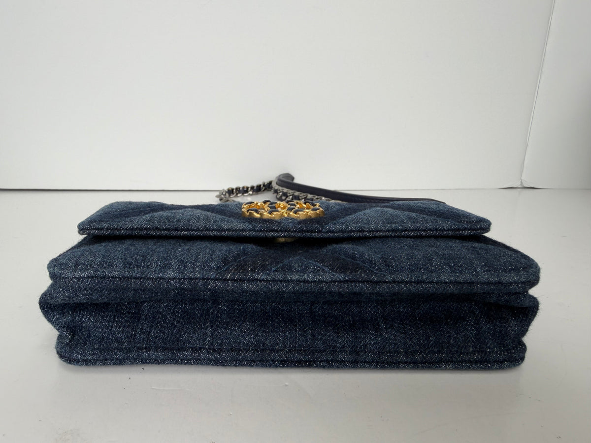 Chanel 19 Flap Bag Crafted in Blue Quilted Denim NFC YC8 L1