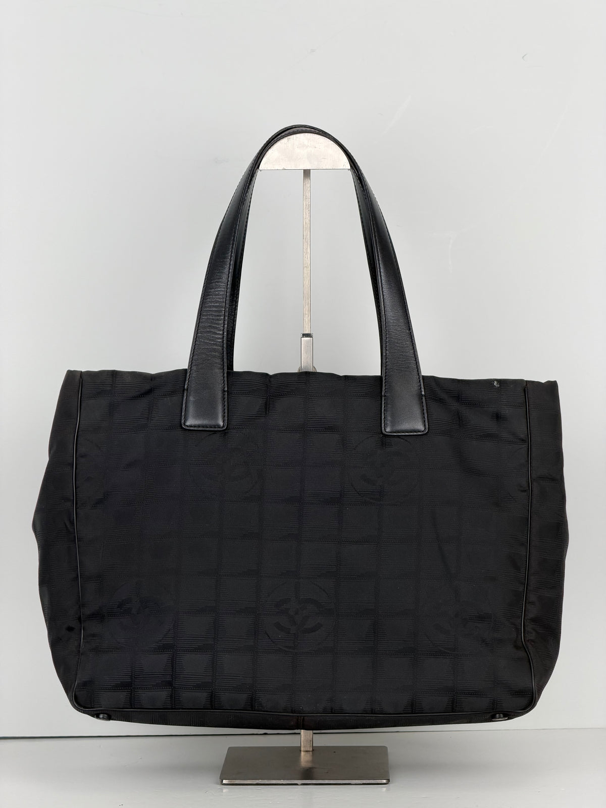Chanel Travel Line Tote in Black Nylon Vintage 2000-2002 YS26