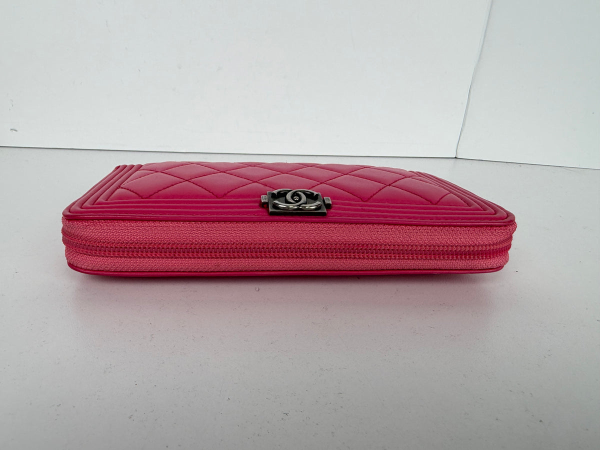 Chanel Boy Zip Around Wallet in Pink Quilted Lambskin Leather K3
