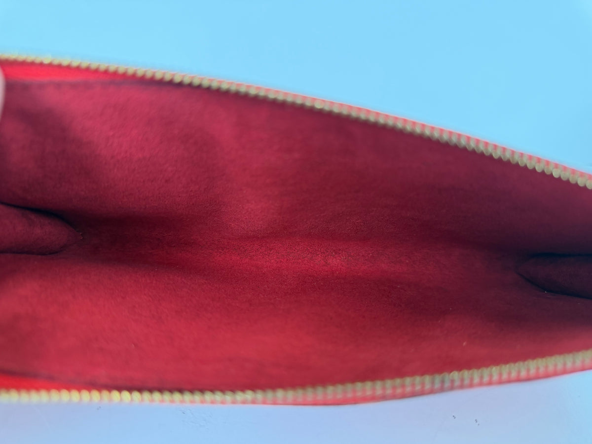 Louis Vuitton Pochette Accessoires bag in Red Epi Leather Vintage Y