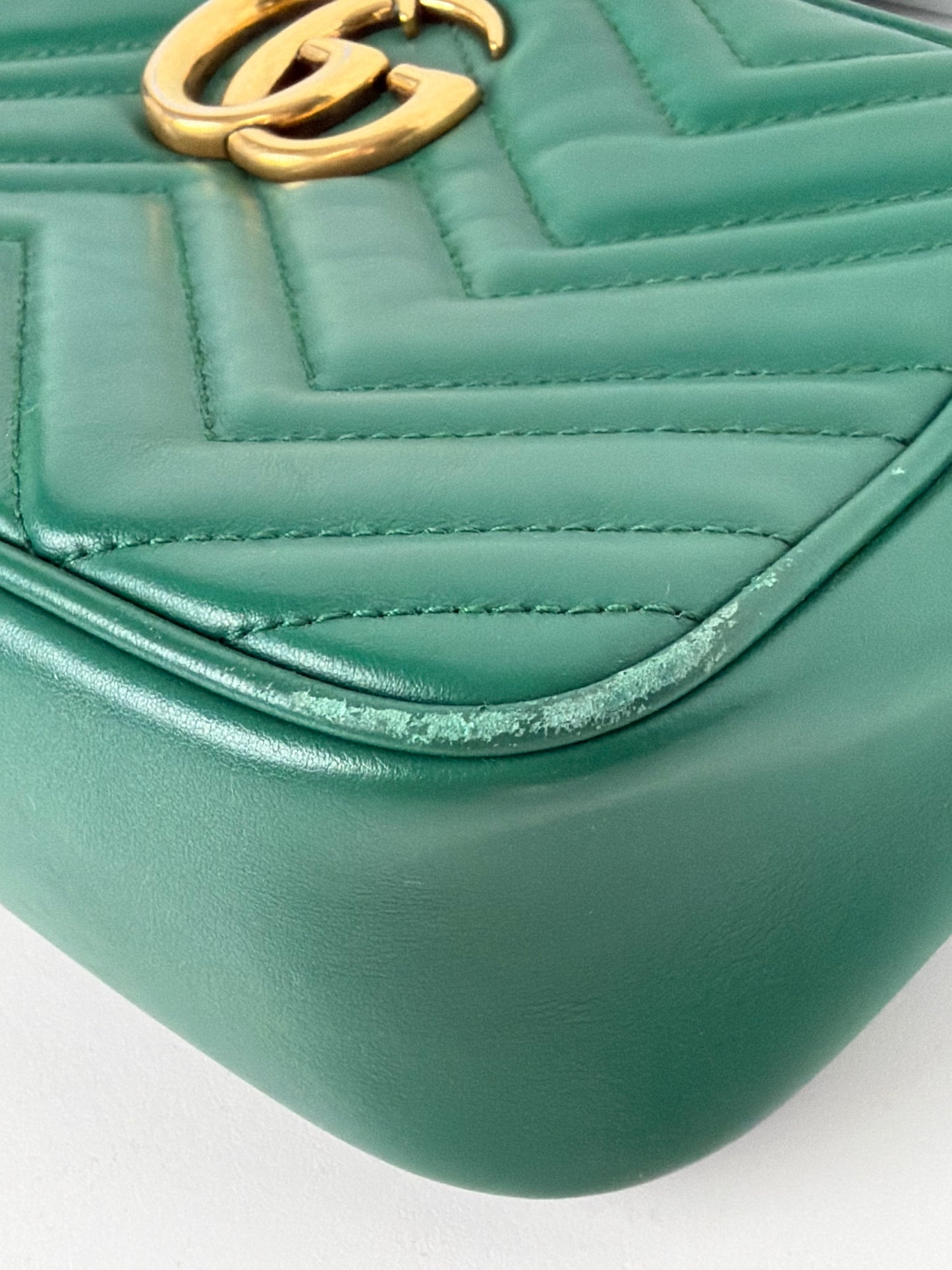 Gucci GG Marmont Shoulder Bag Small in Green Quilted Leather Y-20