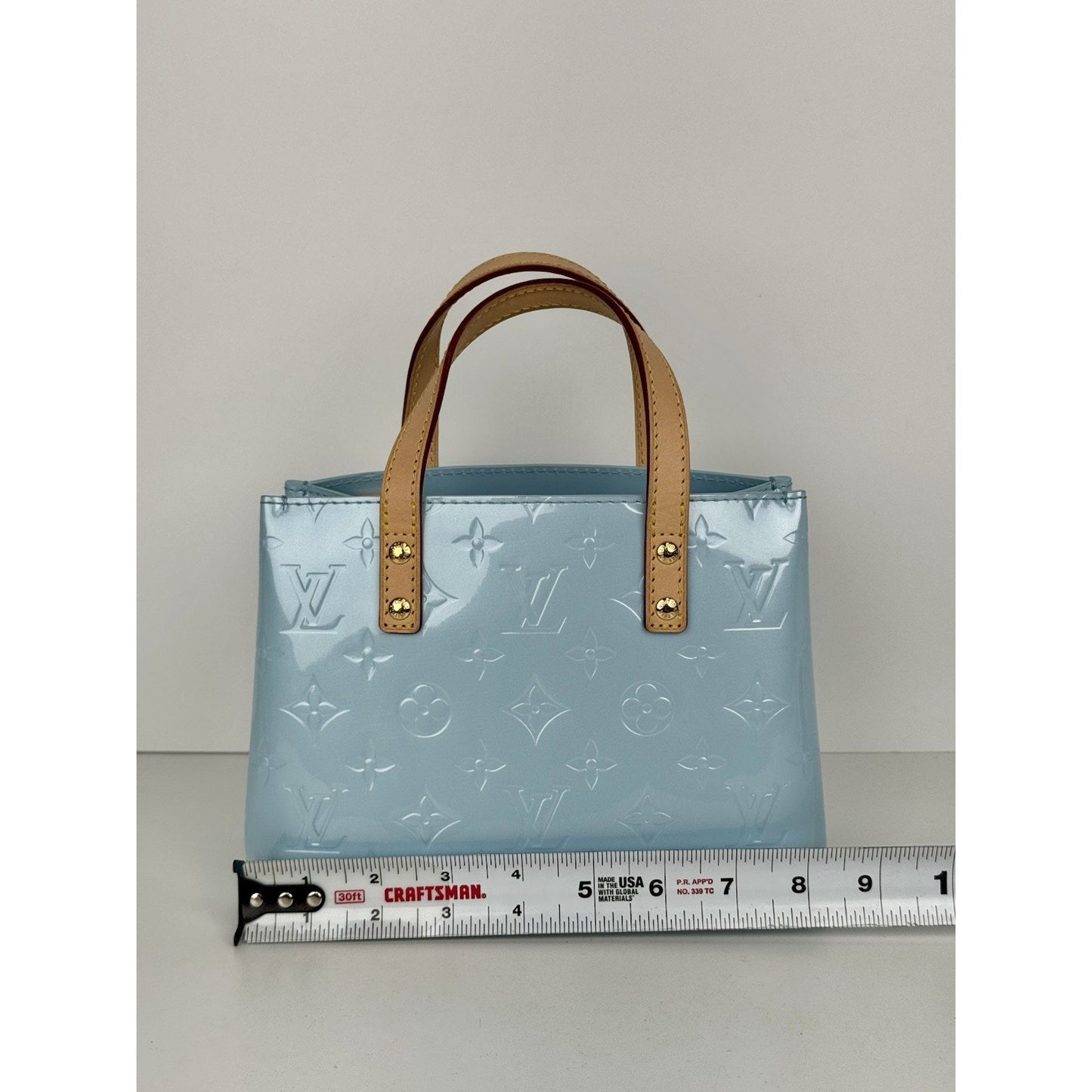 Louis Vuitton Reade PM NM Sky Blue Vernis Leather Tote