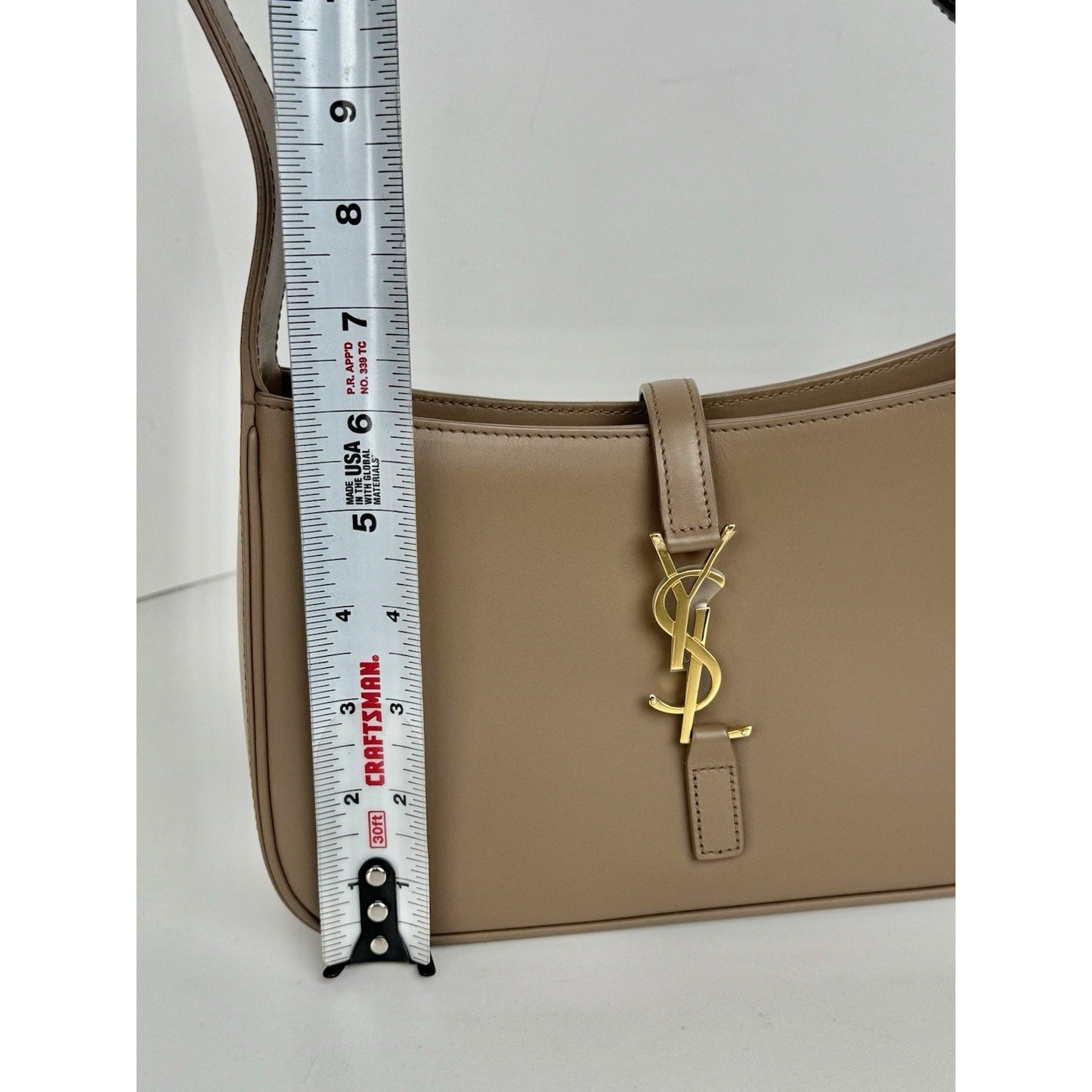 Saint Laurent Le 5 à 7 Beige Leather Shoulder Bag