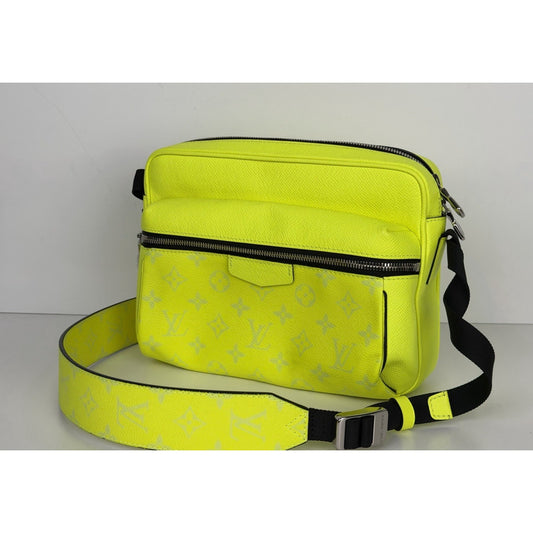 Louis Vuitton Outdoor Messenger Taiga in Neon Yellow Color Microchipped D9