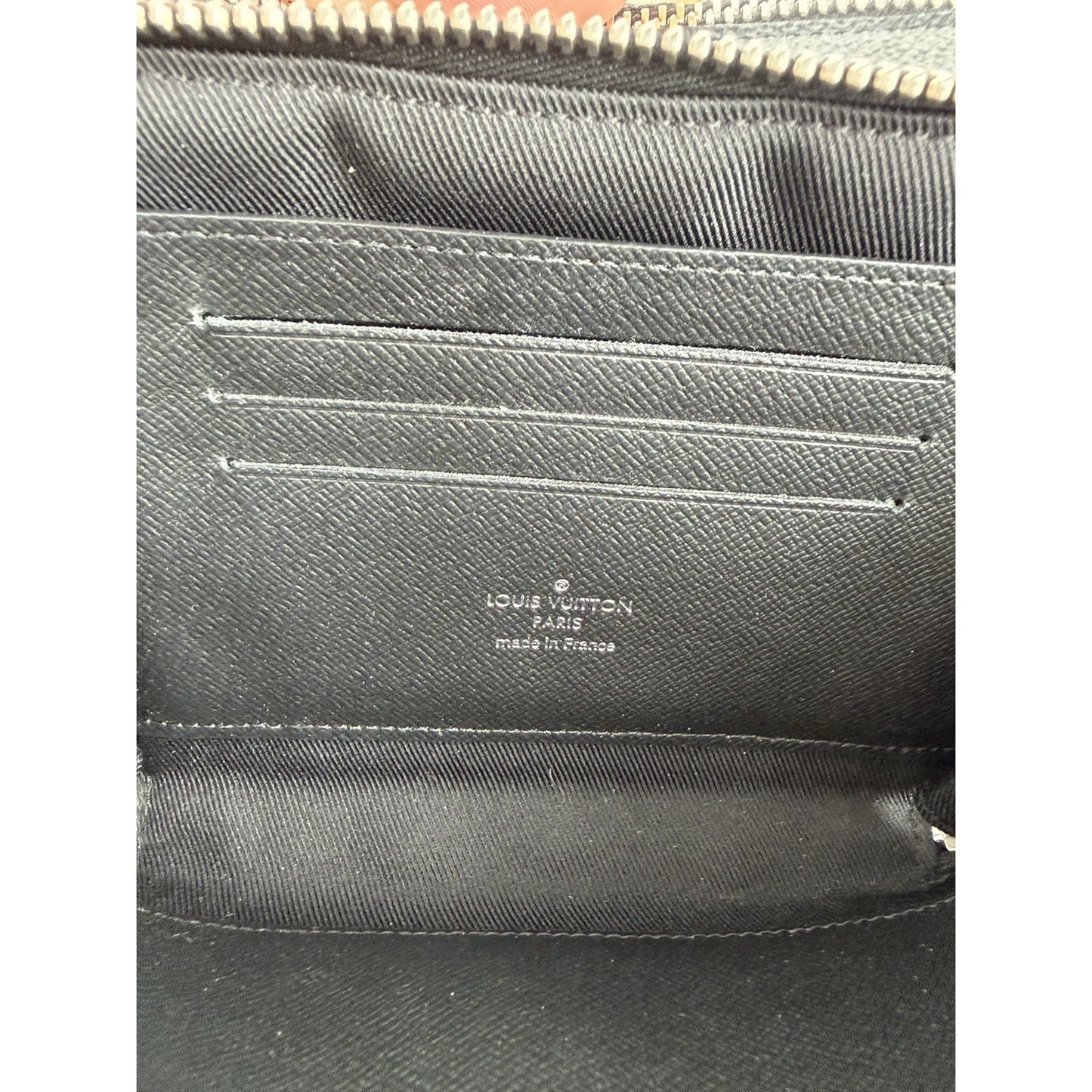LOUIS VUITTON Damier Graphite Alpha Wearable Wallet Crossbody Bag NFC