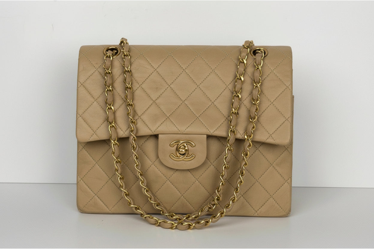 Chanel Vintage Medium Classic Flap Bag in Beige Lambskin Leather 1989-1991 F3