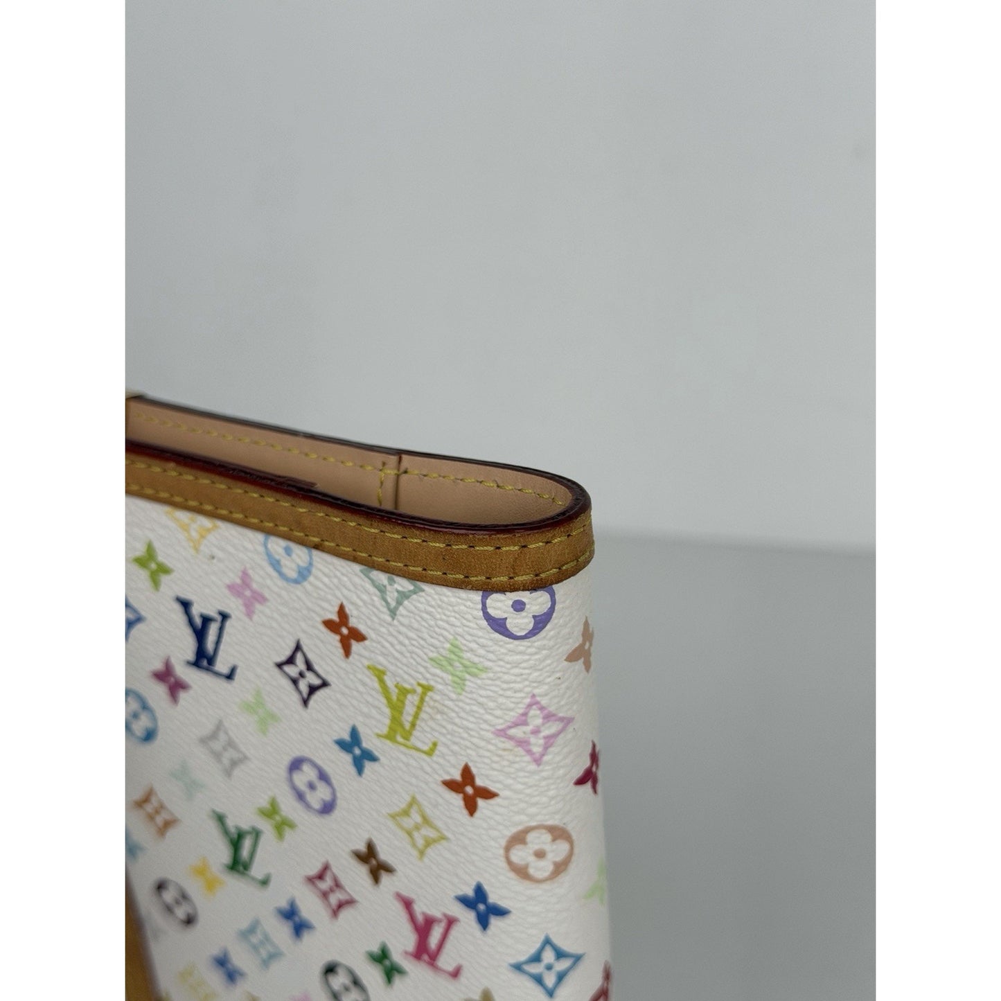 Louis Vuitton Monogram Multicolor Small Ring Agenda Cover in White 2007