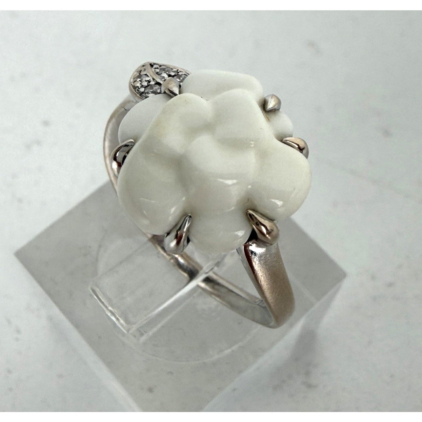 Chanel Camellia Agate Diamond Ring Size 5 in 18k White Gold