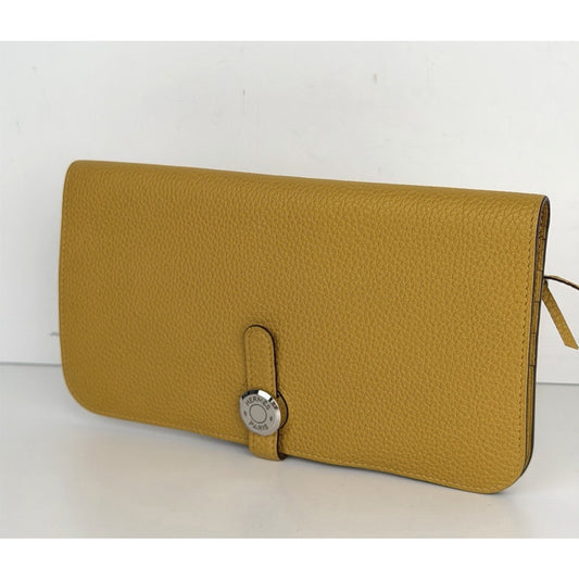 Hermes Togo Dogon Duo Wallet in Yellow Leather 2026