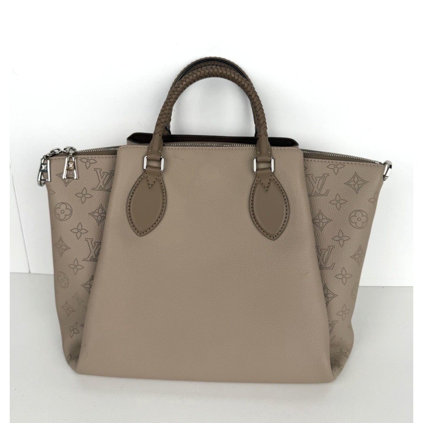 Louis Vuitton Haumea Top Handle Bag in Beige Galet Mahina Leather 2018 B-1