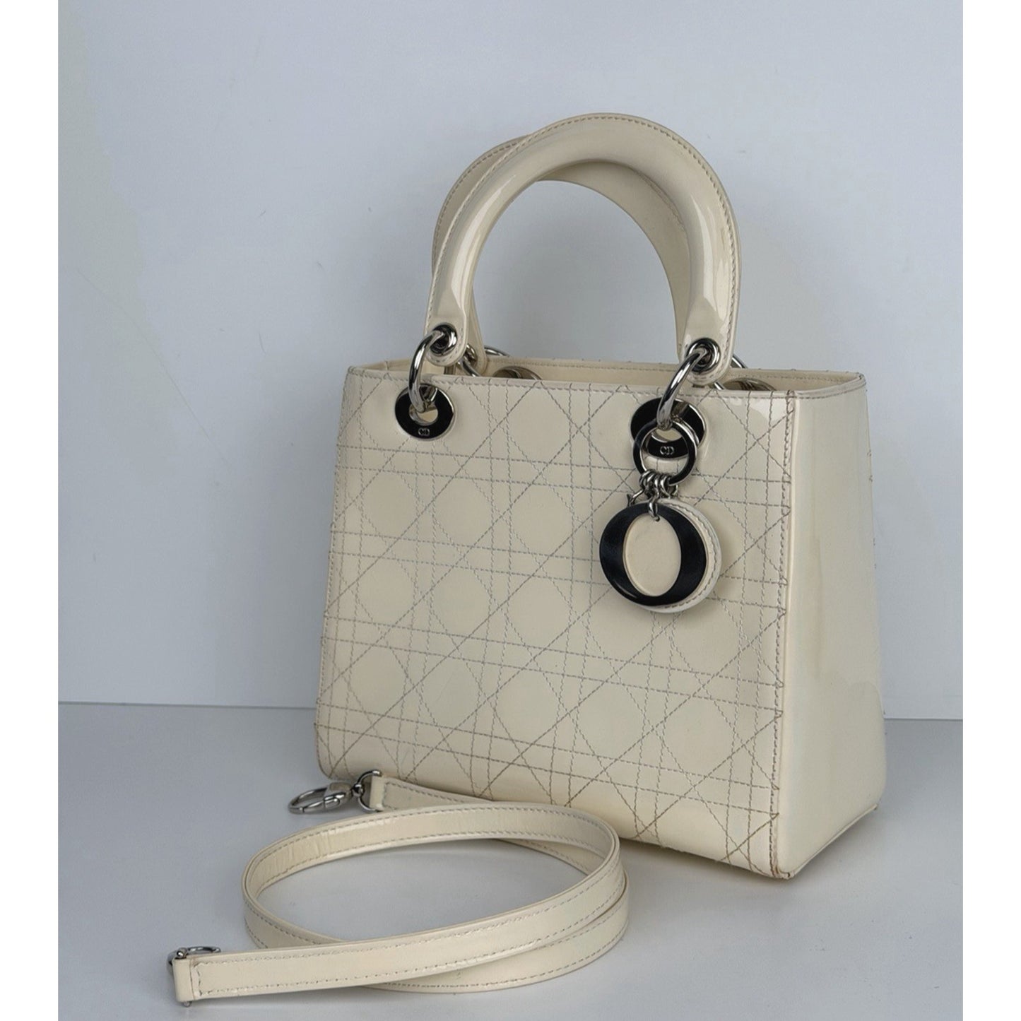 Christian Dior Lady Dior Medium Bag in Beige Patent Cannage Leather C9