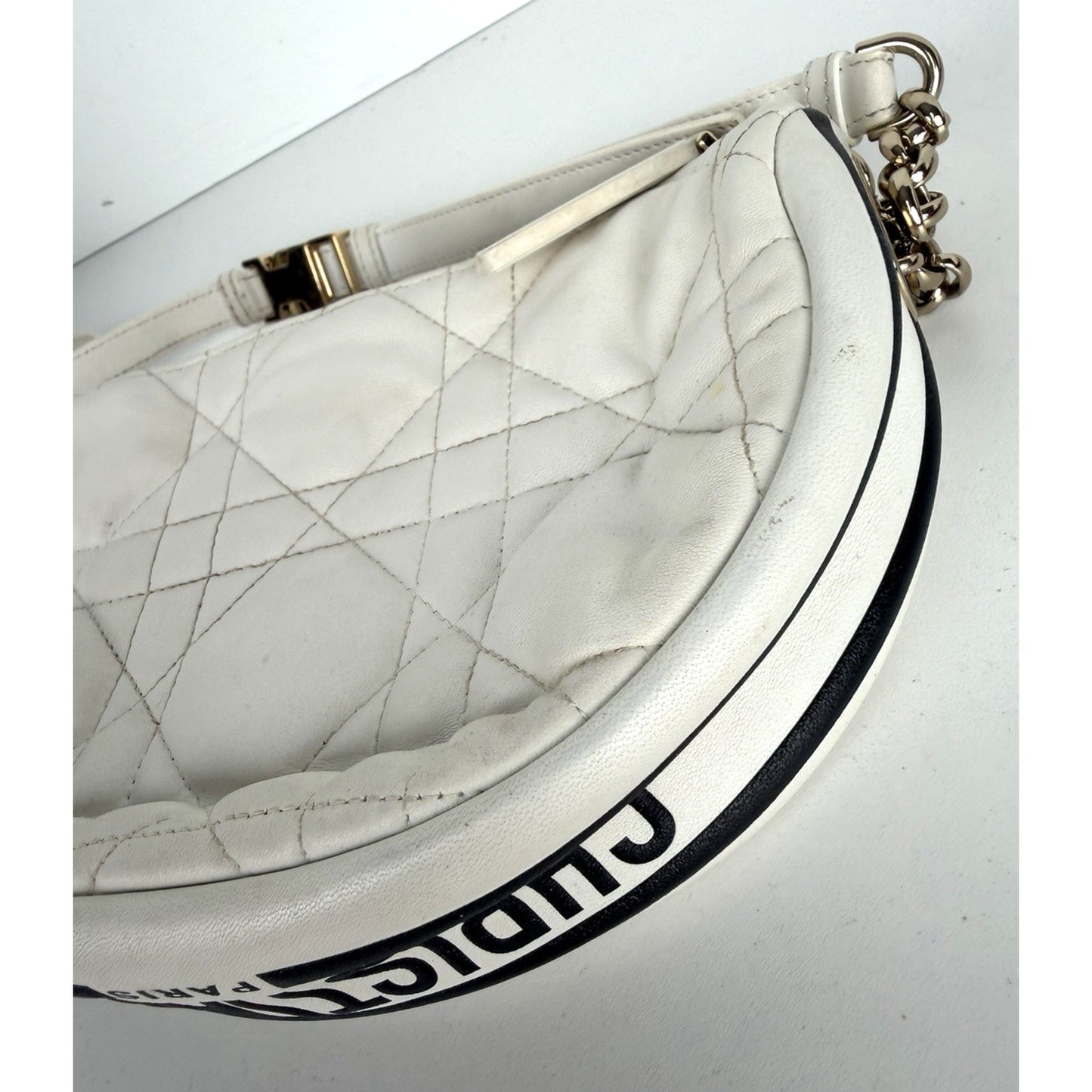 Christian Dior Vibe Hobo Shoulder Bag Small in White Cannage Leather 2021 S08