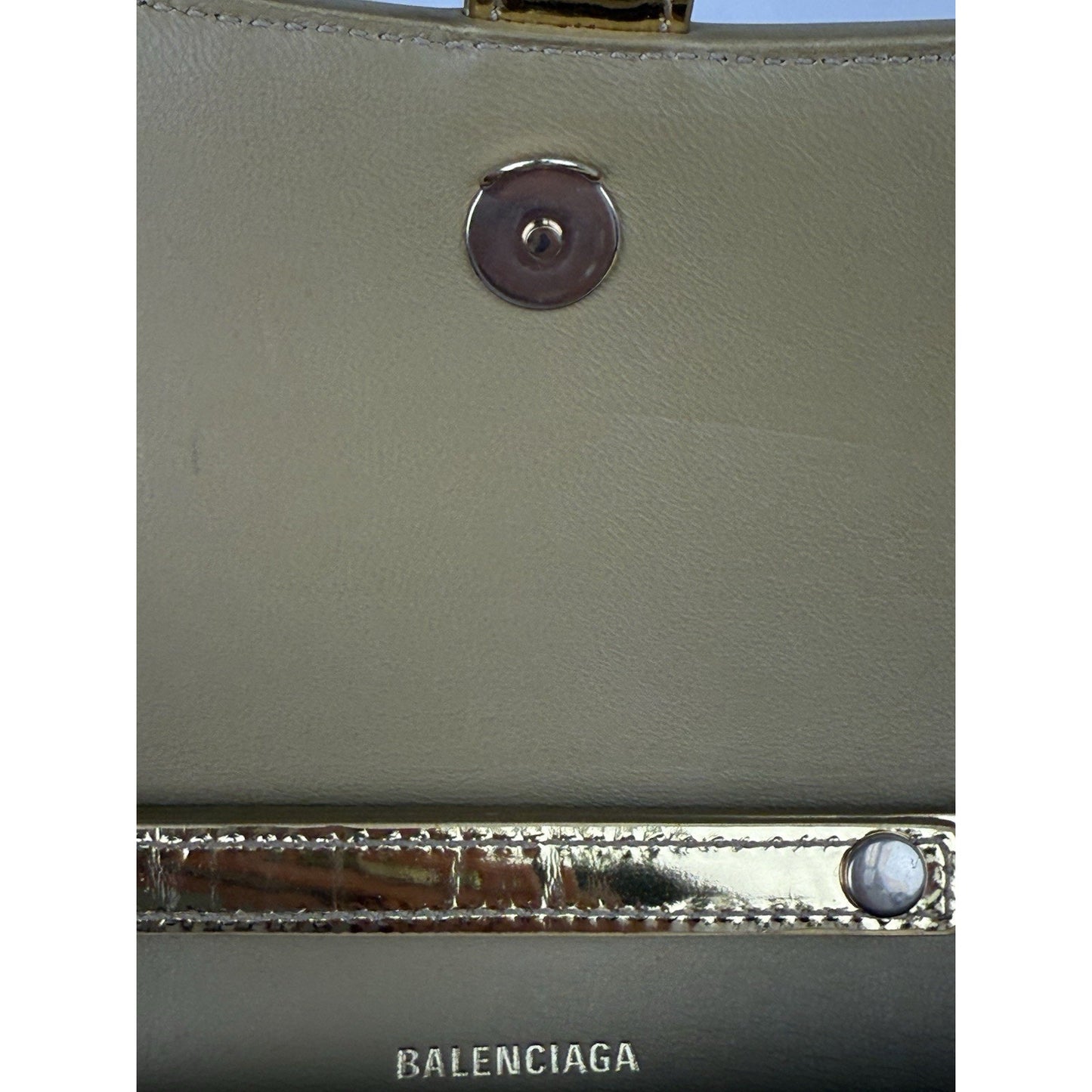 BALENCIAGA Hourglass Mirror Wallet On Chain Bag in Gold
