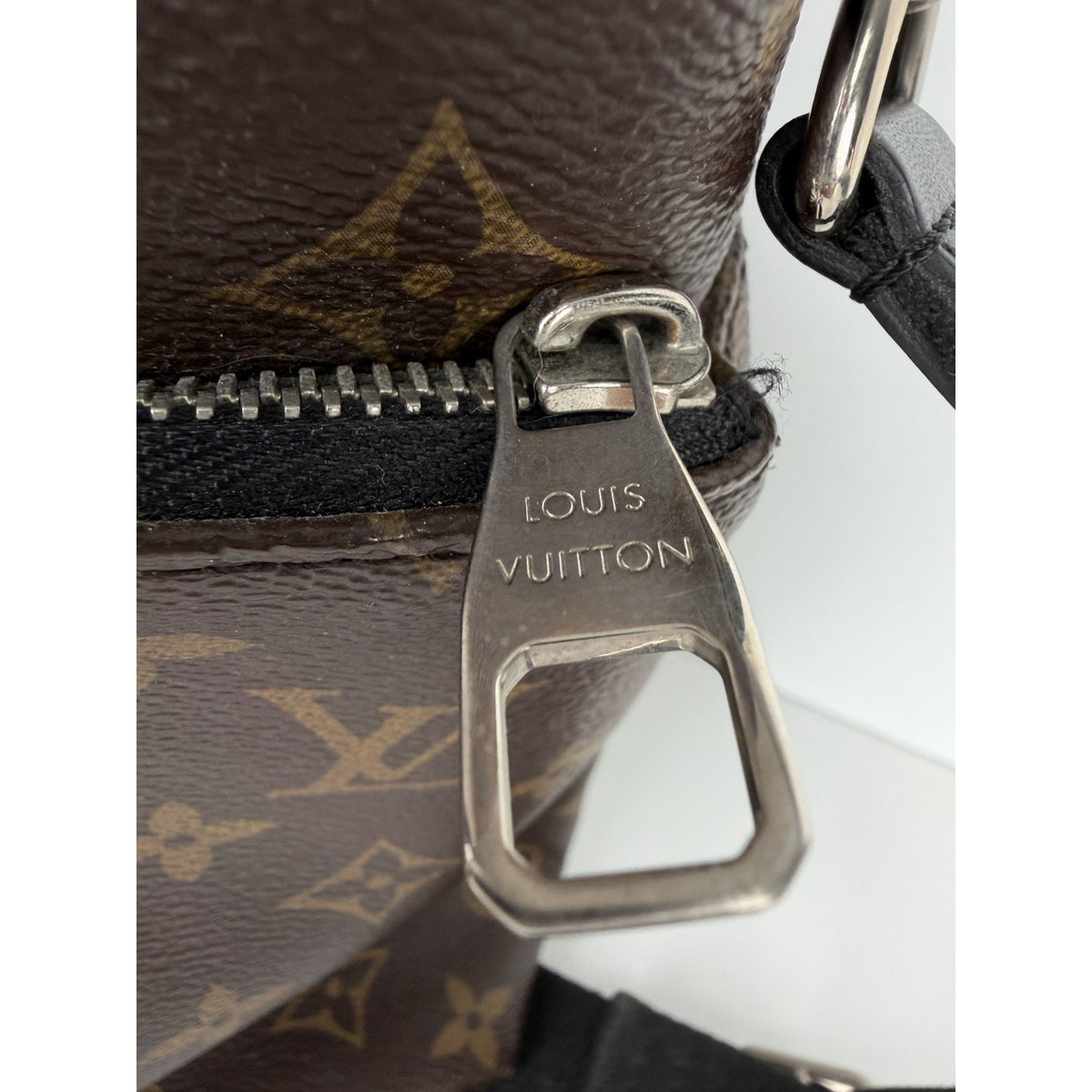 Louis Vuitton Macassar Briefcase in Brown LV Monogram Coated Canvas 2015 S-21