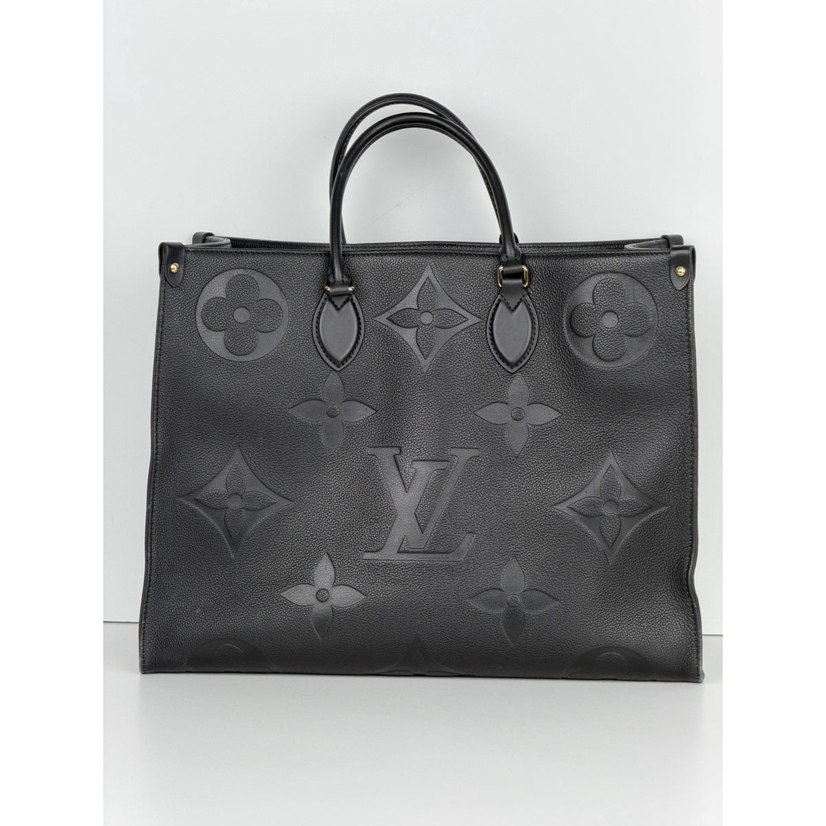 Louis Vuitton OnTheGo GM Tote Bag in Black Monogram Empreinte Leather NFC D-4