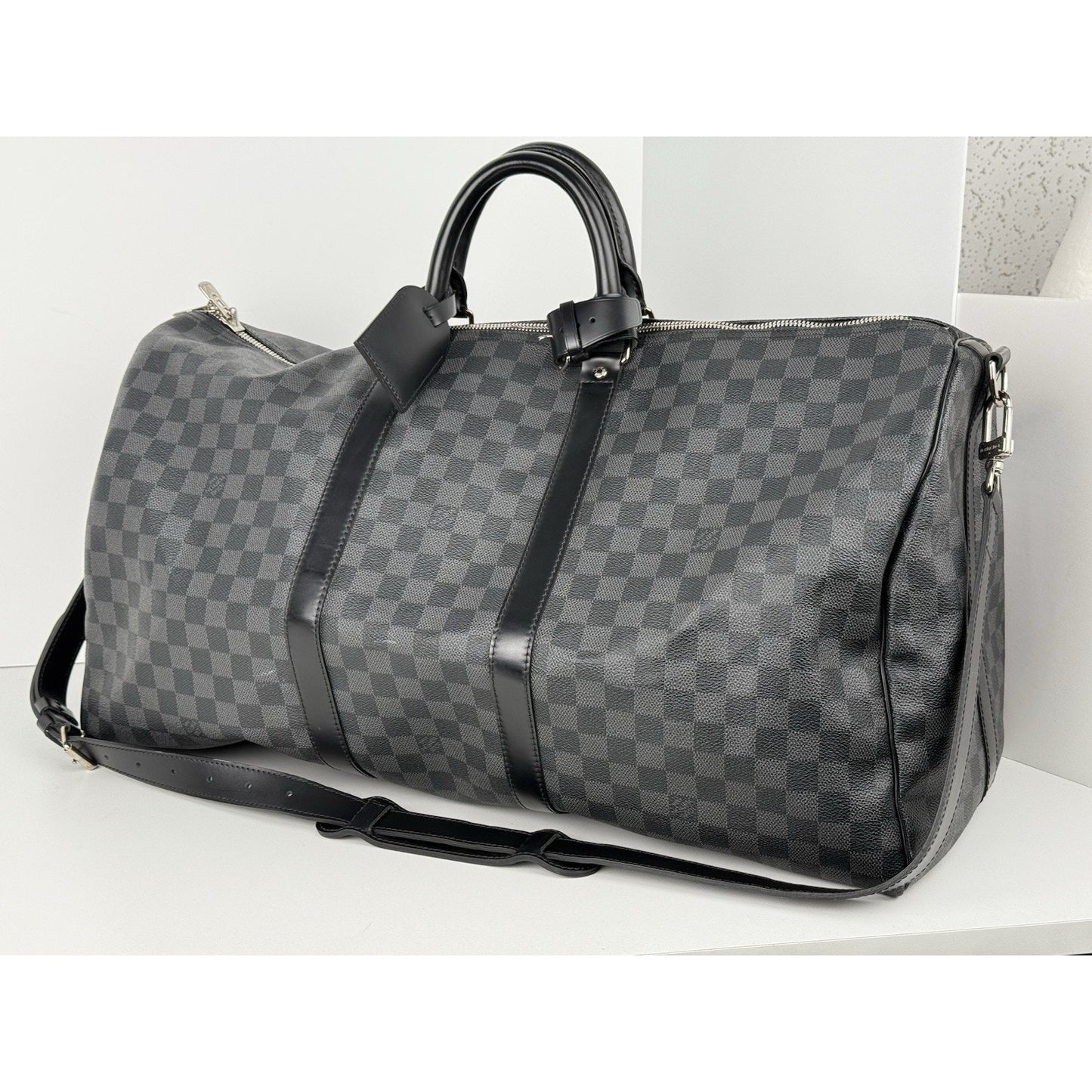 Louis Vuitton Keepall Bandouliere 55 Damier Graphite Duffle Bag