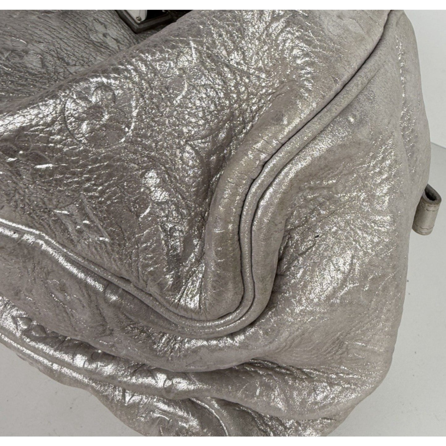 Louis Vuitton Silver Monogram Shimmer Comete Bag in Genuine Leather 2008 S