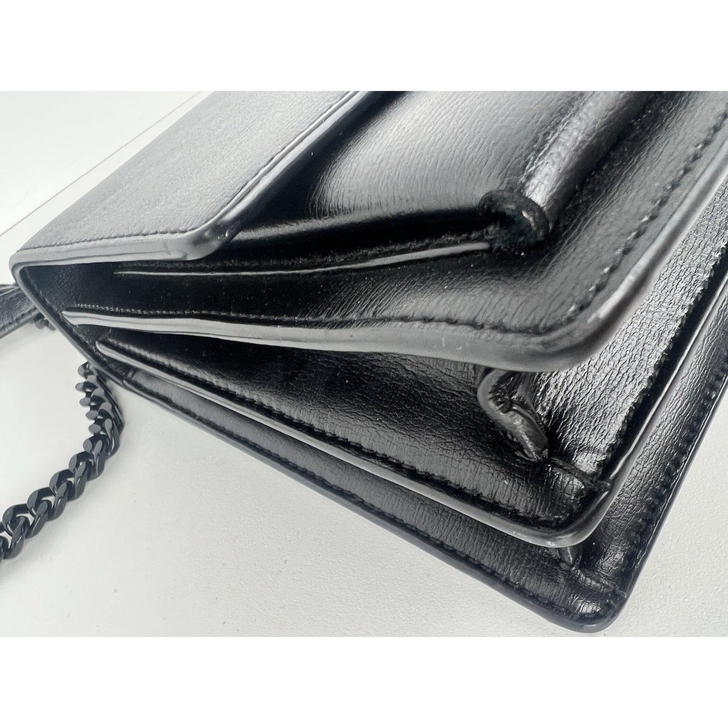 SAINT LAURENT Calfskin Medium Monogram Monochrome Sunset Black C-2