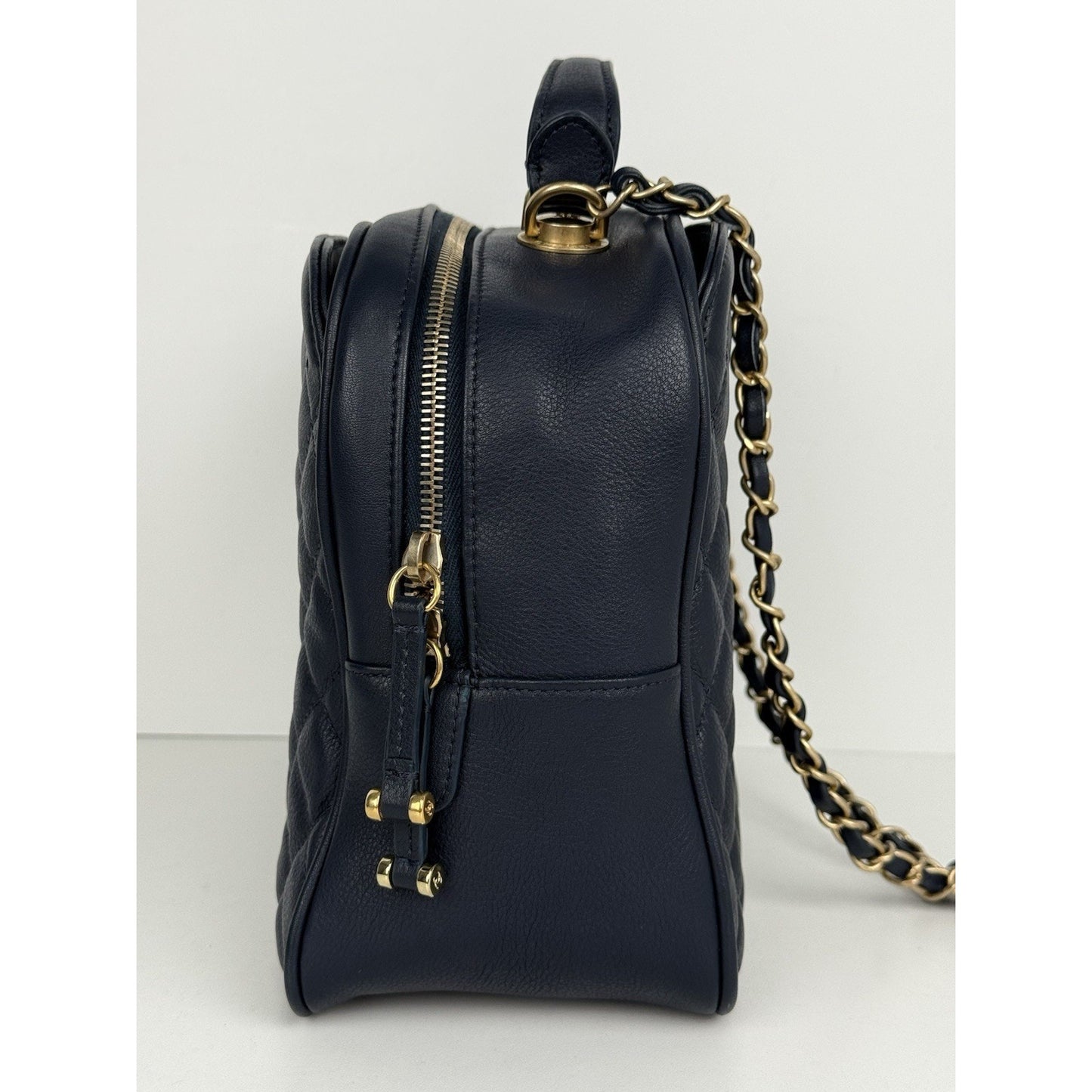 CHANEL Calfskin Quilted CC Medium Vanity Case Navy Blue Gold Hardware B-5