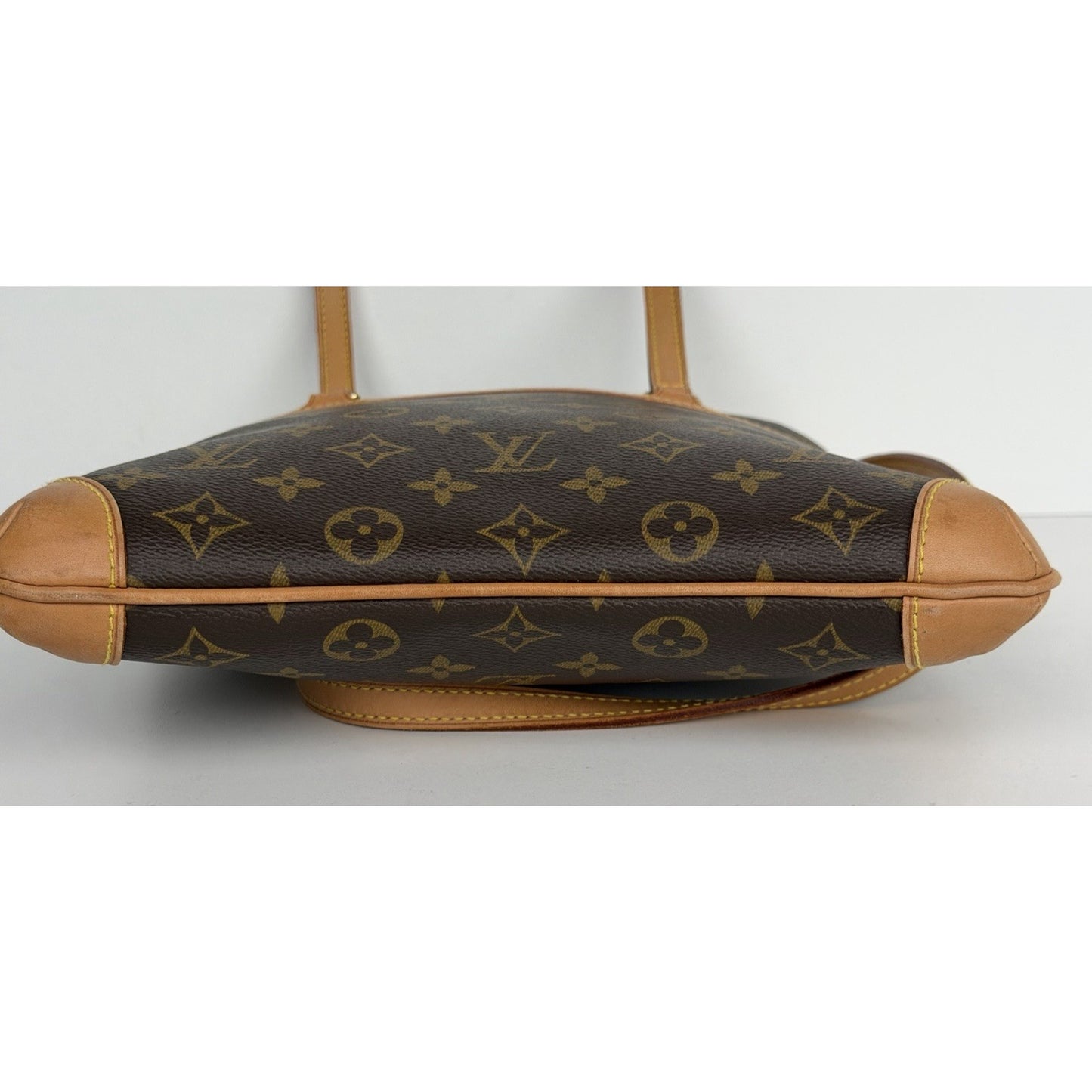 Louis Vuitton Sac Coussin GM Monogram Coated Canvas & Leather Trim 2004 K2