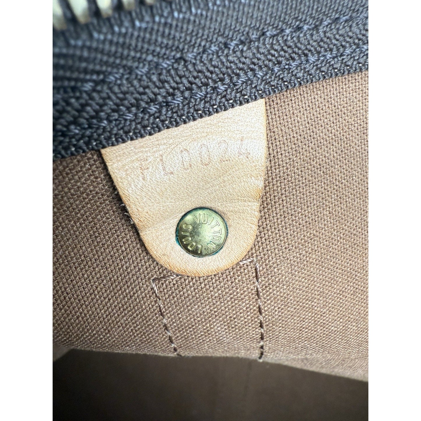 Louis Vuitton Keepall 50 Monogram Canvas Duffle Bag Brown