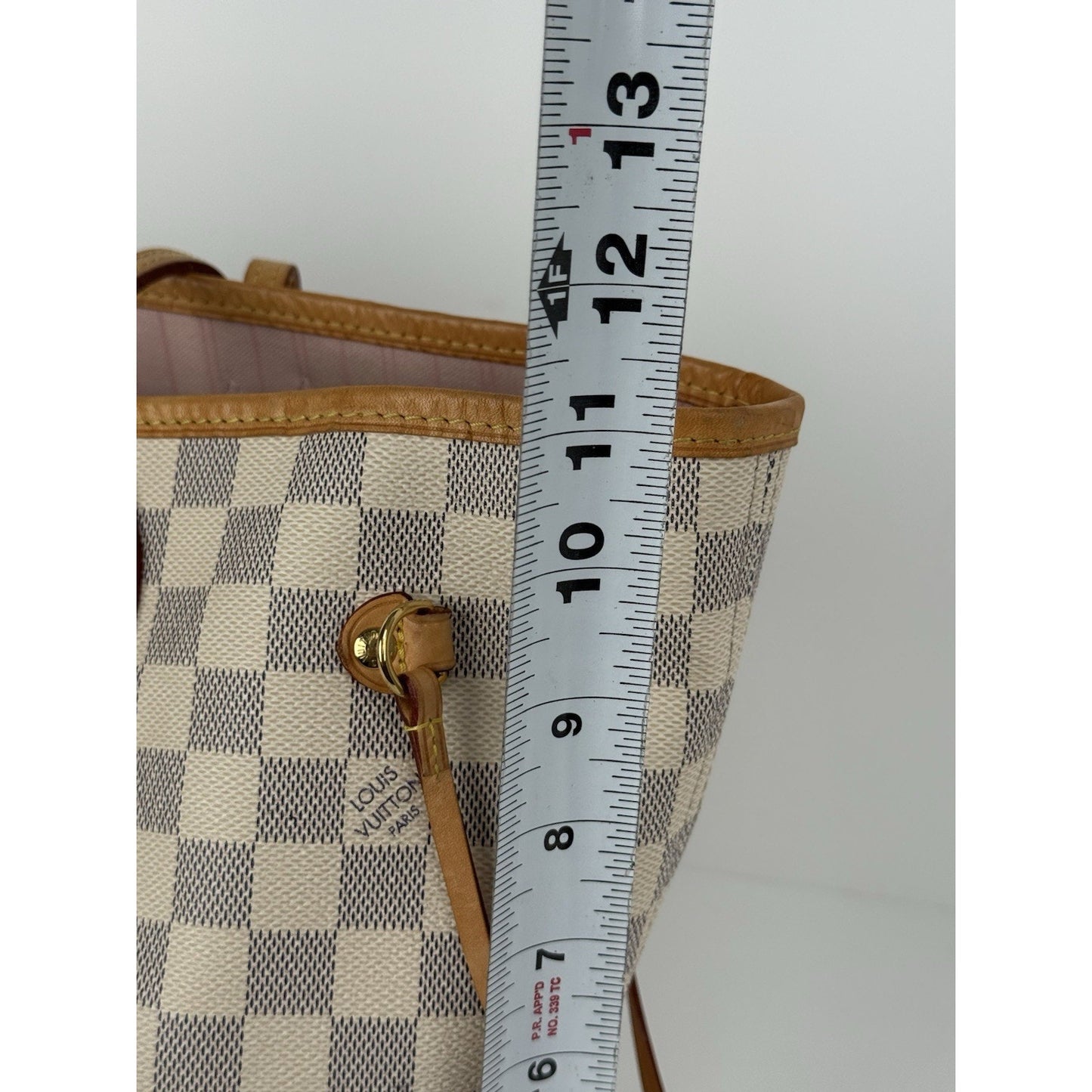 LOUIS VUITTON Neverfull Monogram White Canvas Pink Interior Tote Shoulder Bag