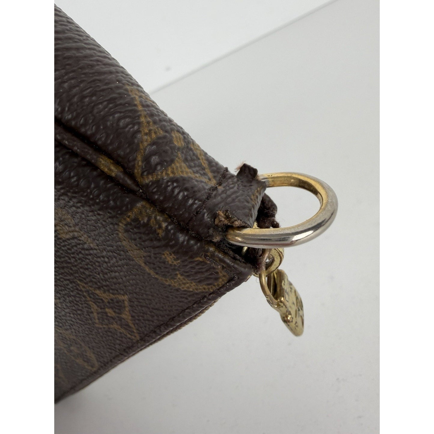 Louis Vuitton Mini Pochette Bag 2003 Vintage in Brown LV Monogram Canvas S03