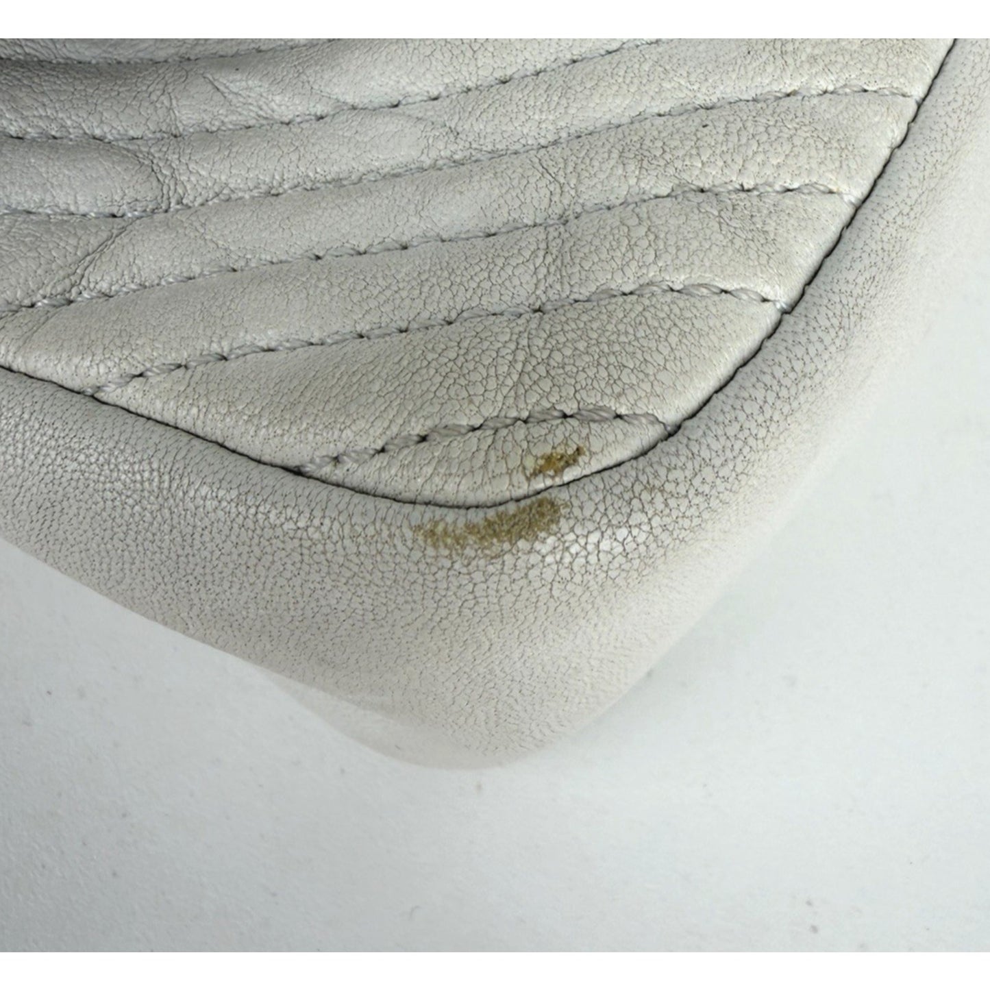 Chanel Chevron Surpique Flap Bag Small in White Lambskin Leather 2015-2016 U2