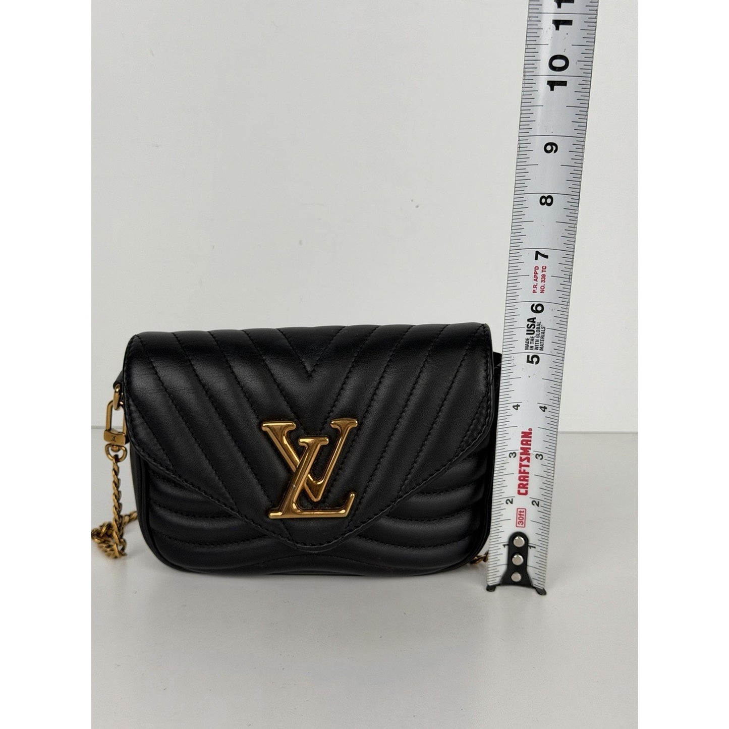 Louis Vuitton New Wave Multi Pochette Bag in Black Quilted Leather NFC S06