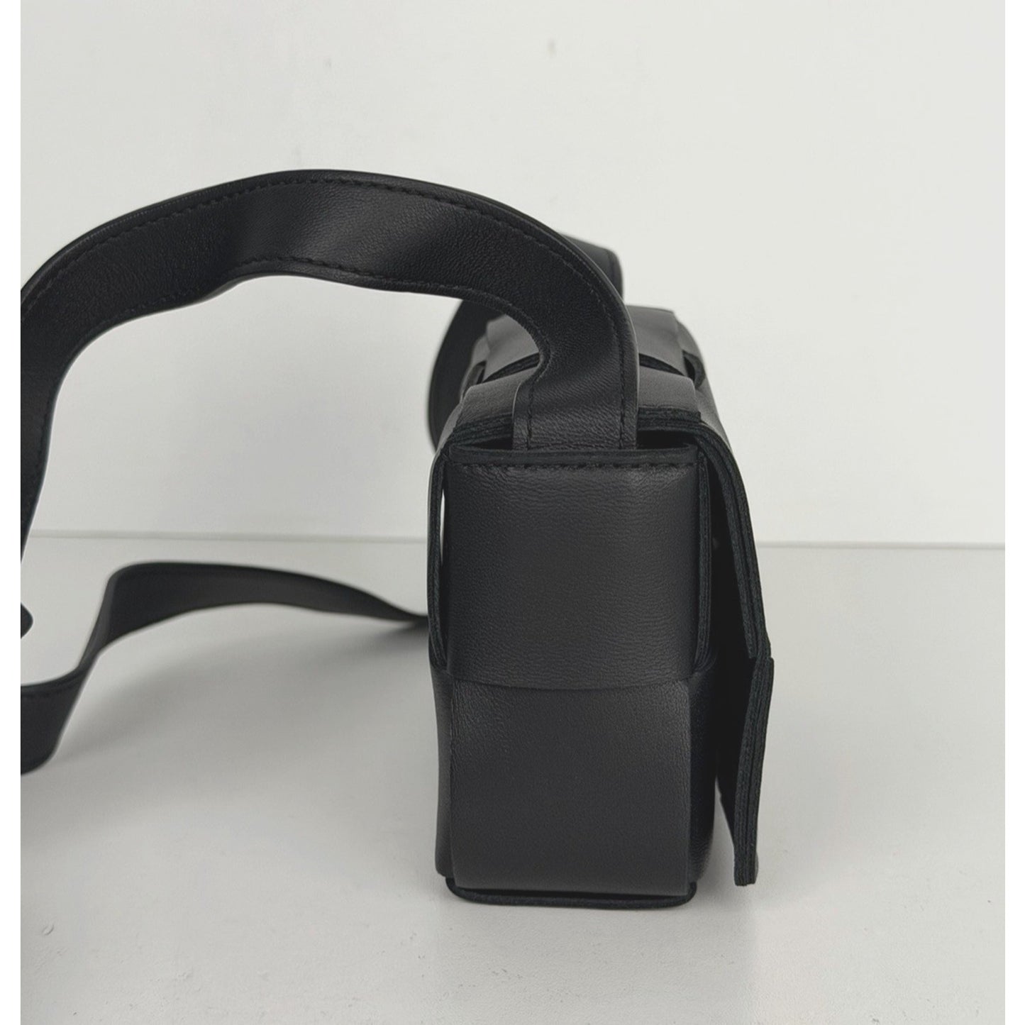Bottega Veneta Cassette Intrecciato Crossbody Extra Mini Bag Black Lambskin K1
