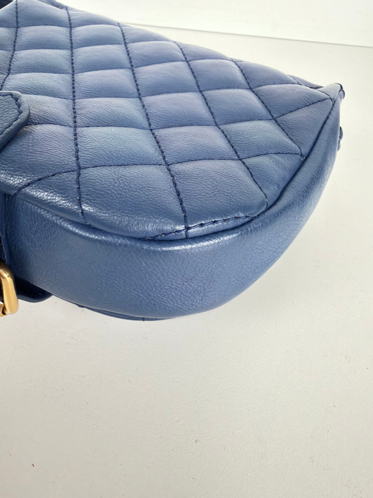 Chanel Casual Trip Small Crossbody Bag in Blue Quilted Calfskin Leather 2018-2019
