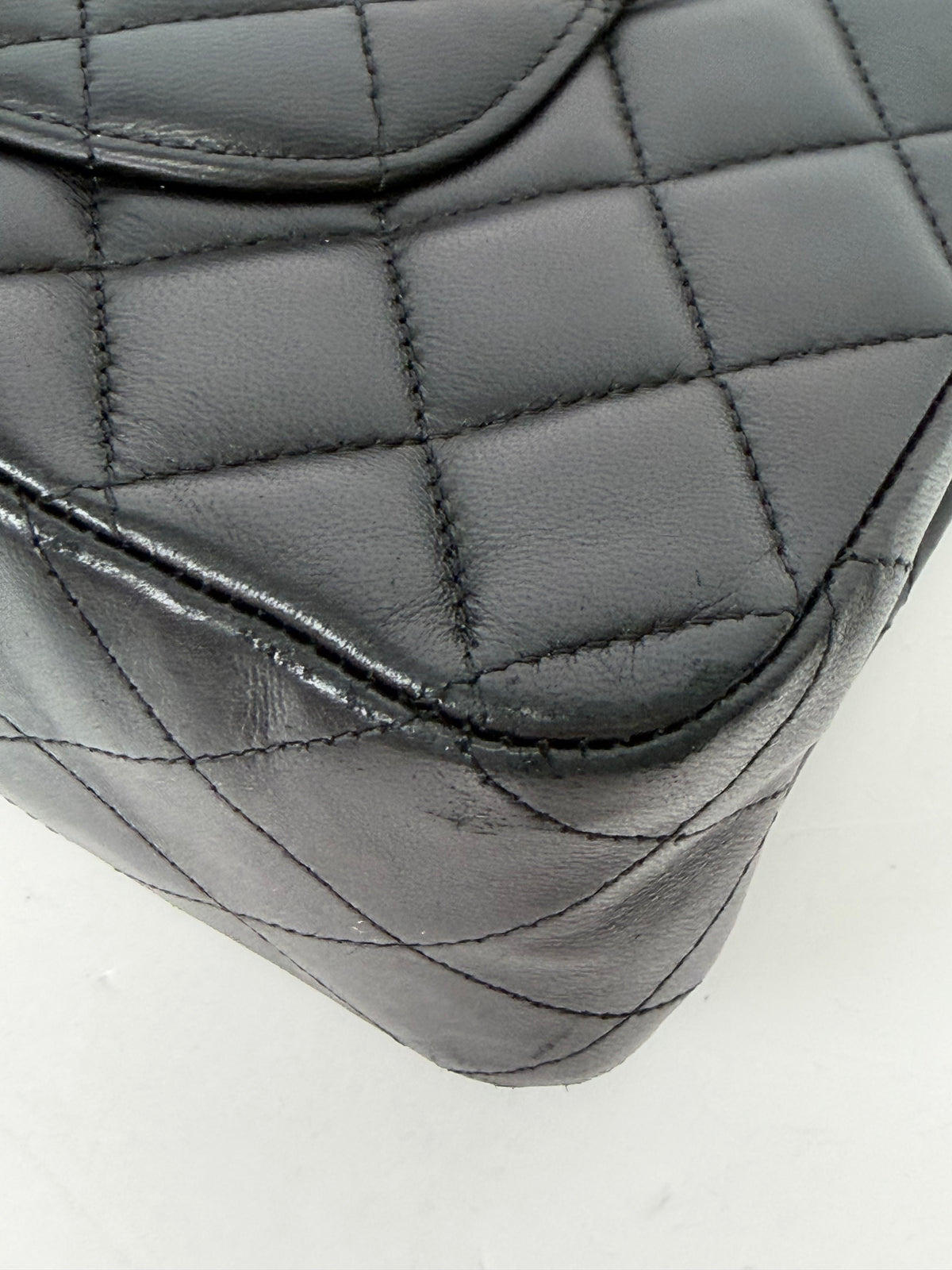 Chanel Classic Medium Double Flap Bag in Black Lambskin Gold Hardware 2019 YD2