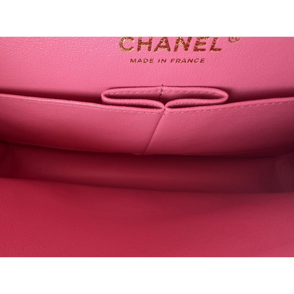 Chanel Classic Double Flap Shoulder Bag Medium in Pink Caviar Leather 2019 YE-1