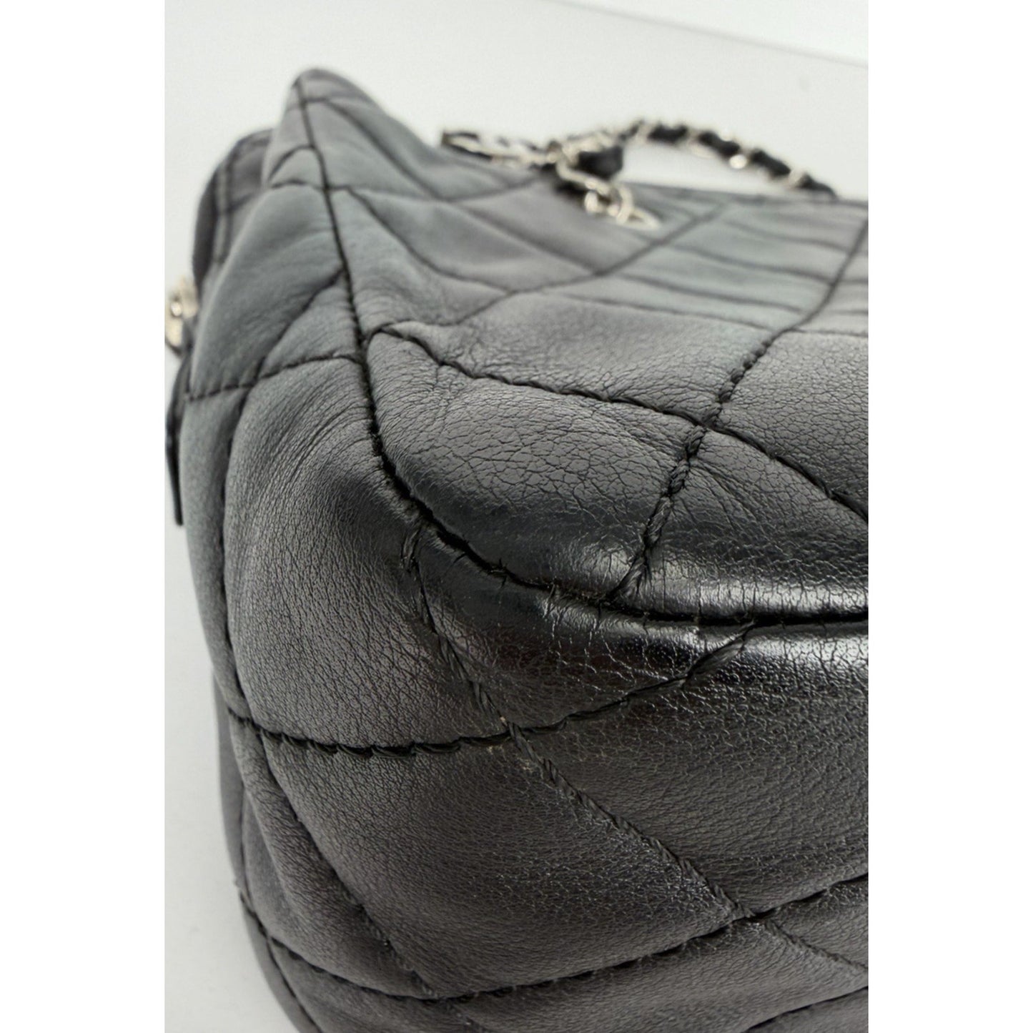 Chanel In The Business Camera Bag Quilted Leather & Silver-Tone Hardware 2011 D8
