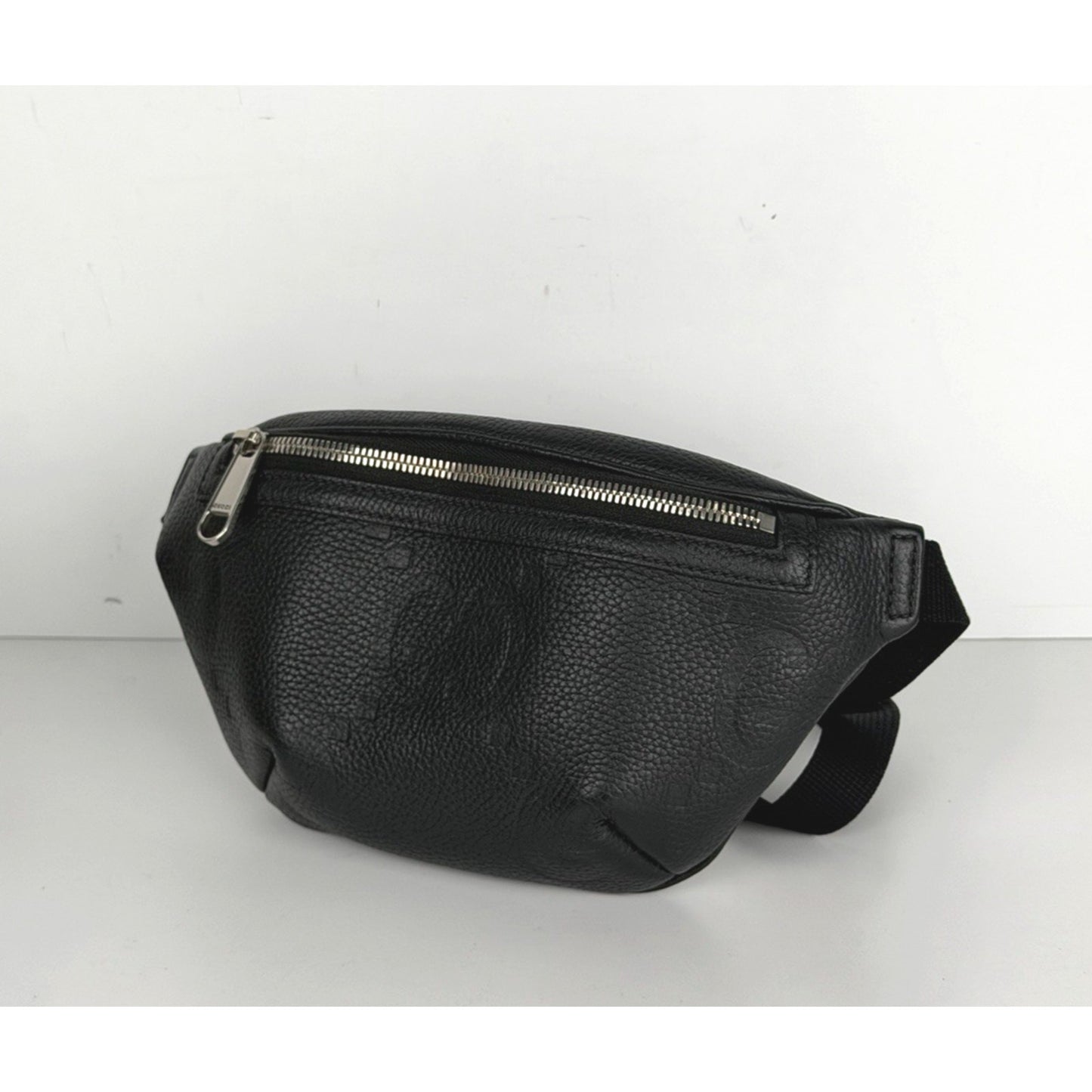 Gucci Embossed Jumbo GG Belt Bag Small in Black Piuma Calfskin Leather S