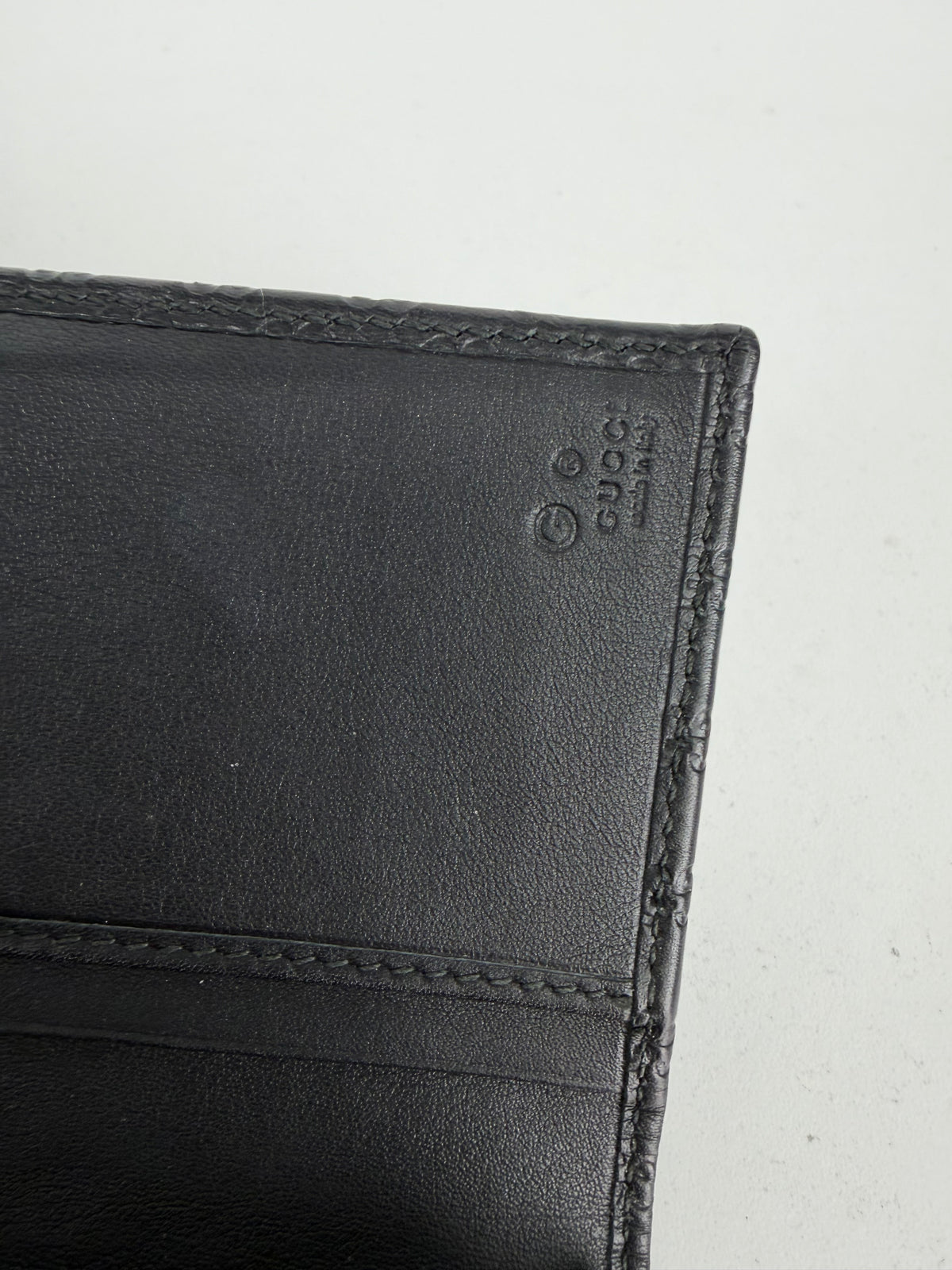 Gucci Microguccissima Continental Wallet in Black Leather K3