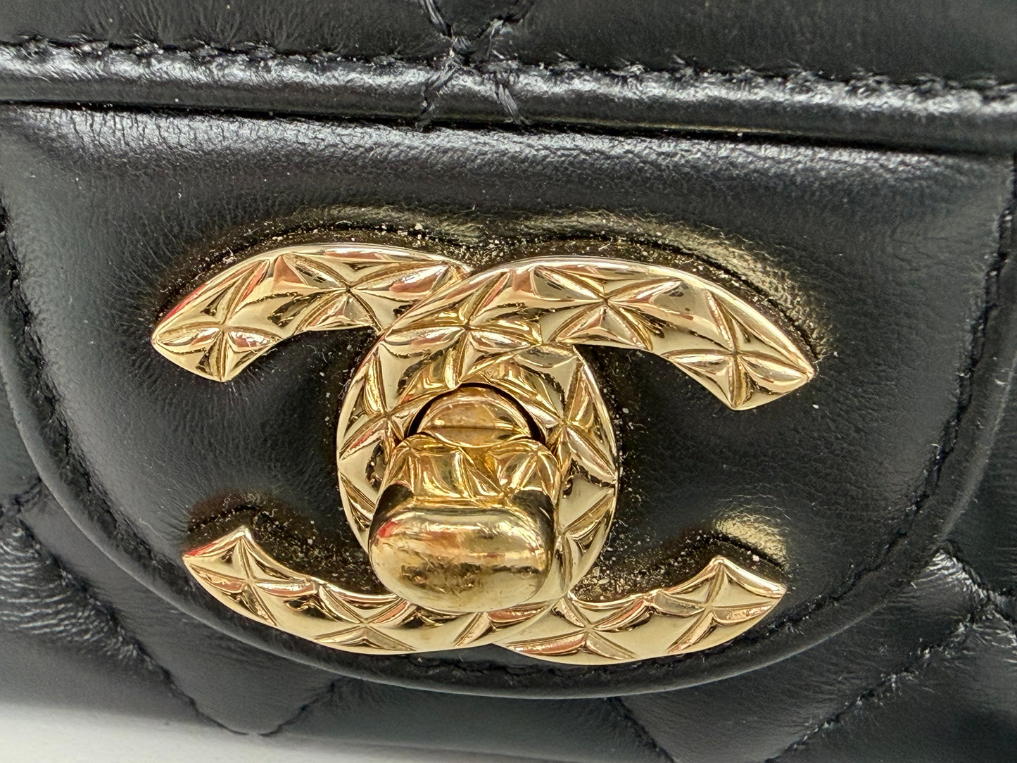 Chanel Mini Crystal Crossbody Top Handle Bag in Black Lambskin Quilted Leather NFC YC-1