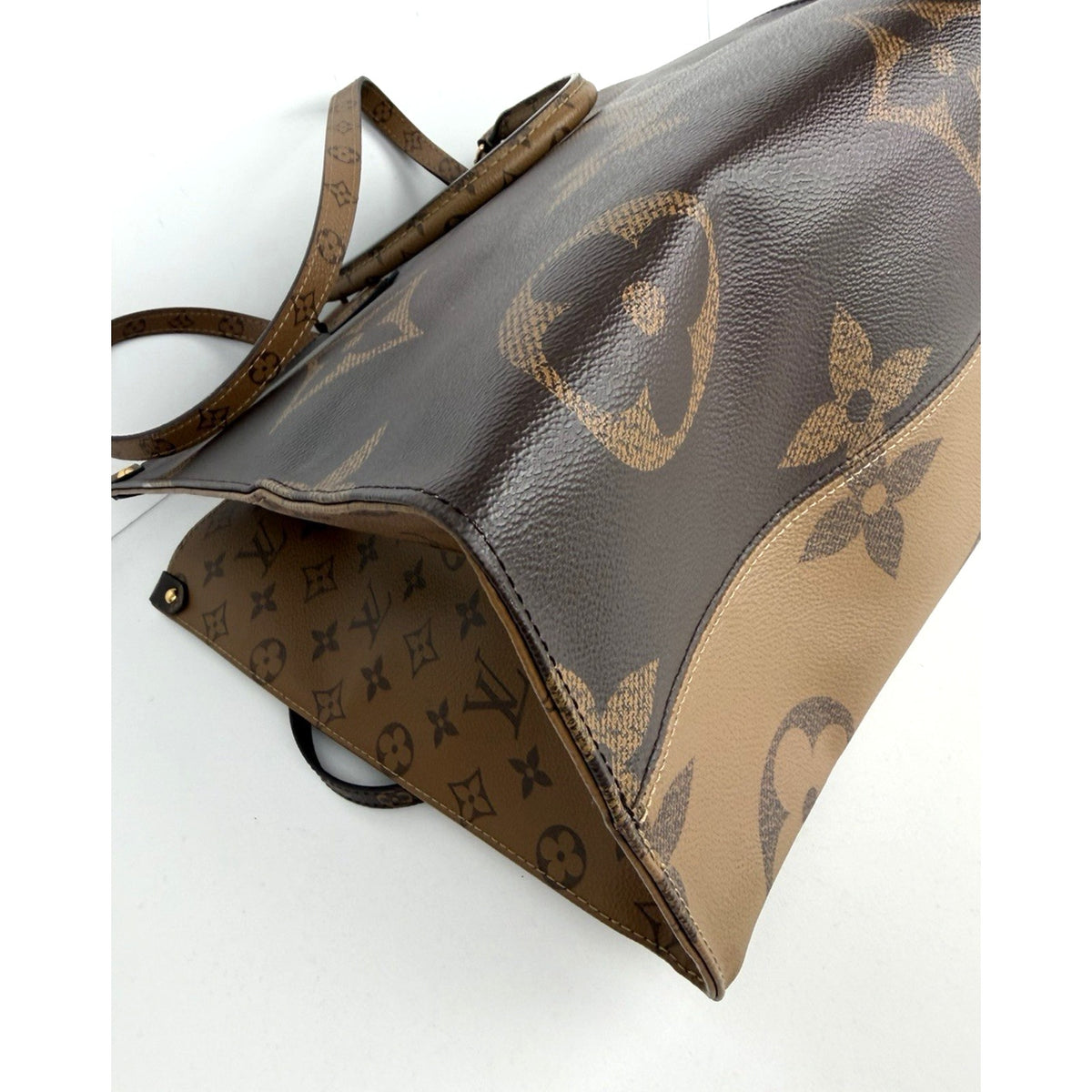 Louis Vuitton OnTheGo GM Tote Bag Brown Reverse Monogram Coated Canvas 2020 R-1