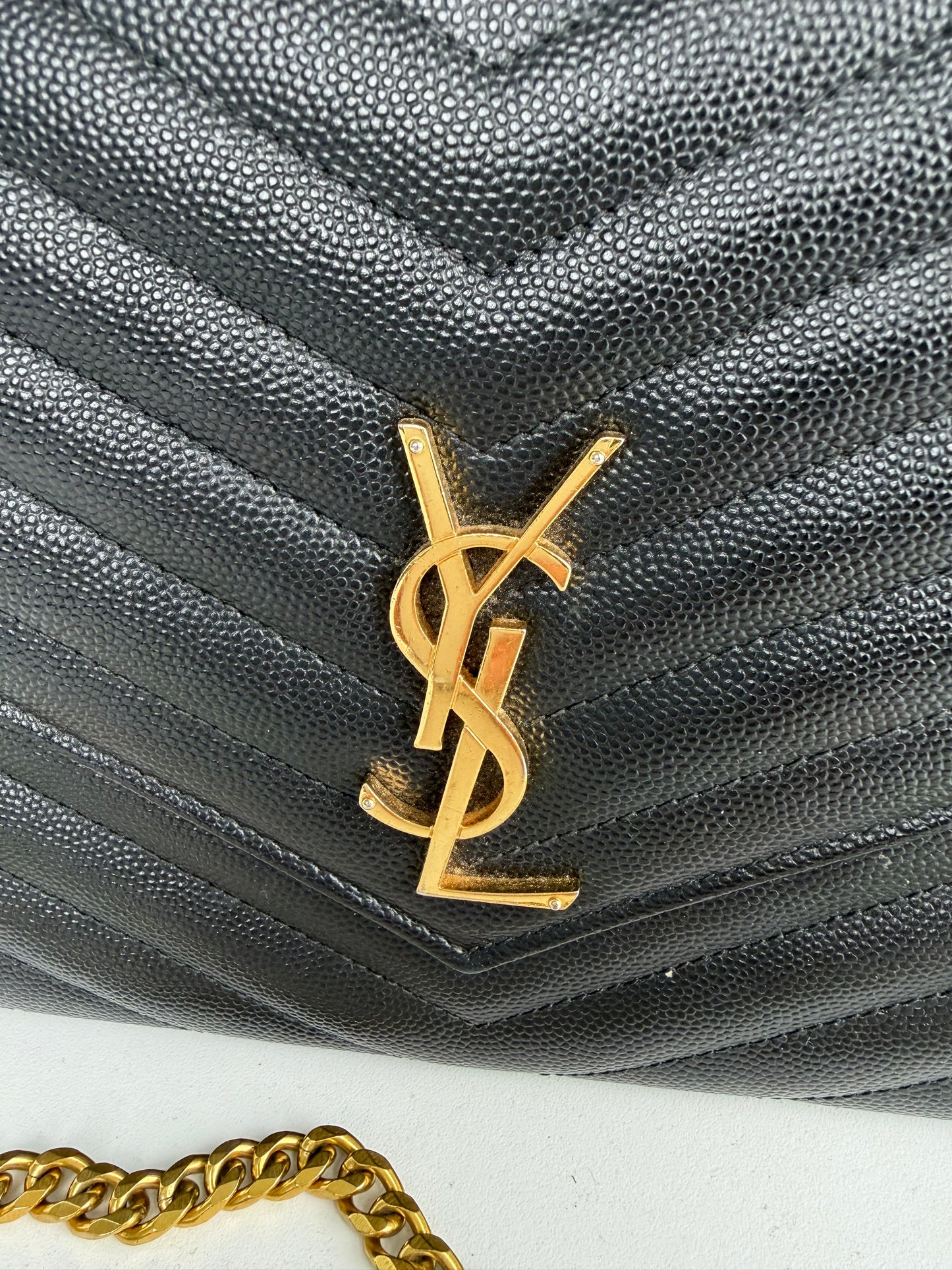 Saint Laurent Cassandre Envelope Wrist Bag in Black Quilted Grain De Poudre Leather YS-04